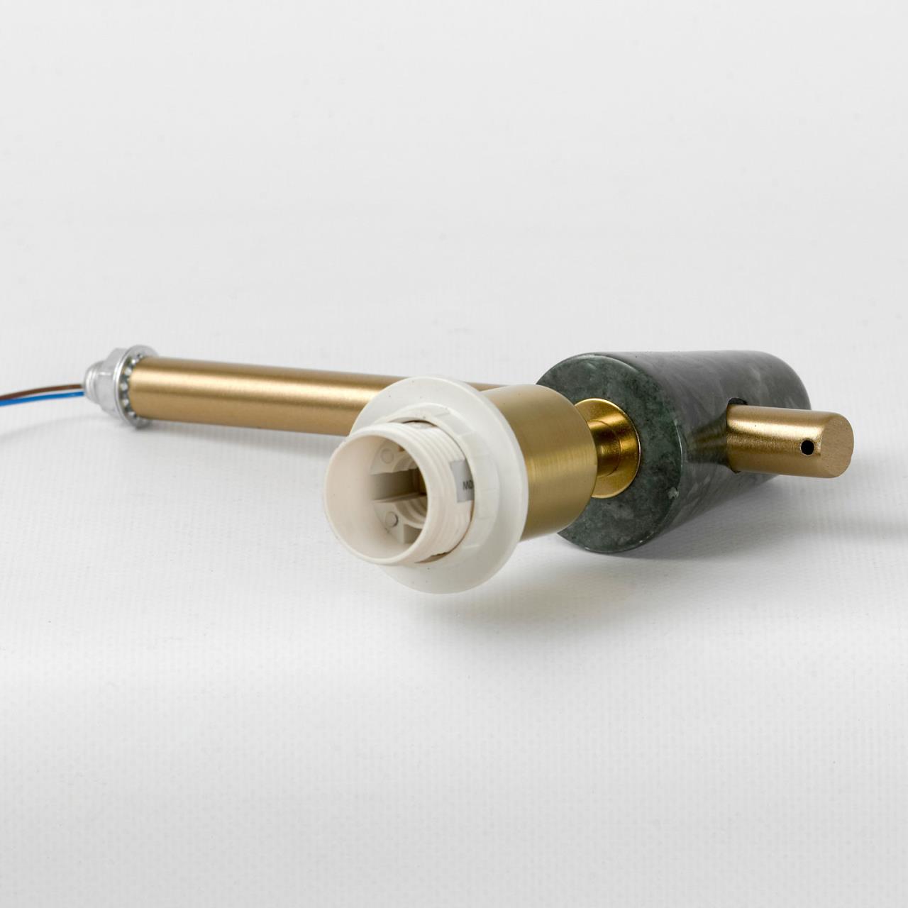 картинка Бра Lussole LSP-8888 магазин pro-decor.kz являющийся официальным дистрибьютором в Казахстане картинка Бра Lussole LSP-8888 от магазина pro-decor.kz