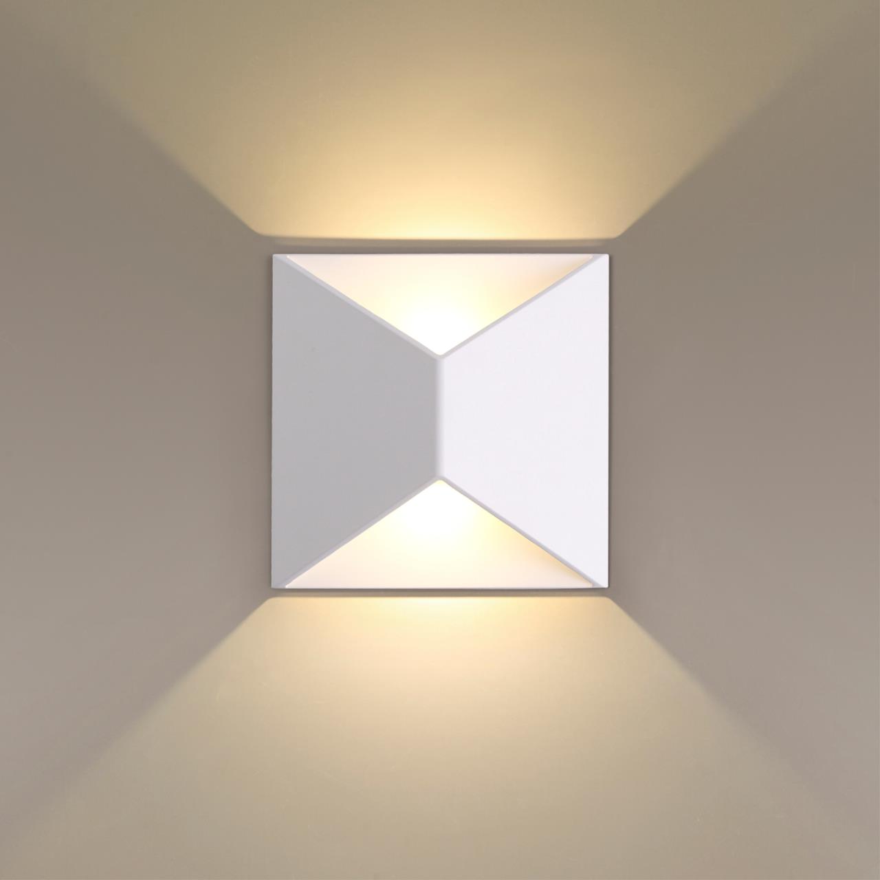 картинка Уличный настенный светодиодный светильник Odeon Light Hightech Tibro 3909/10WL от магазина pro-decor.kz