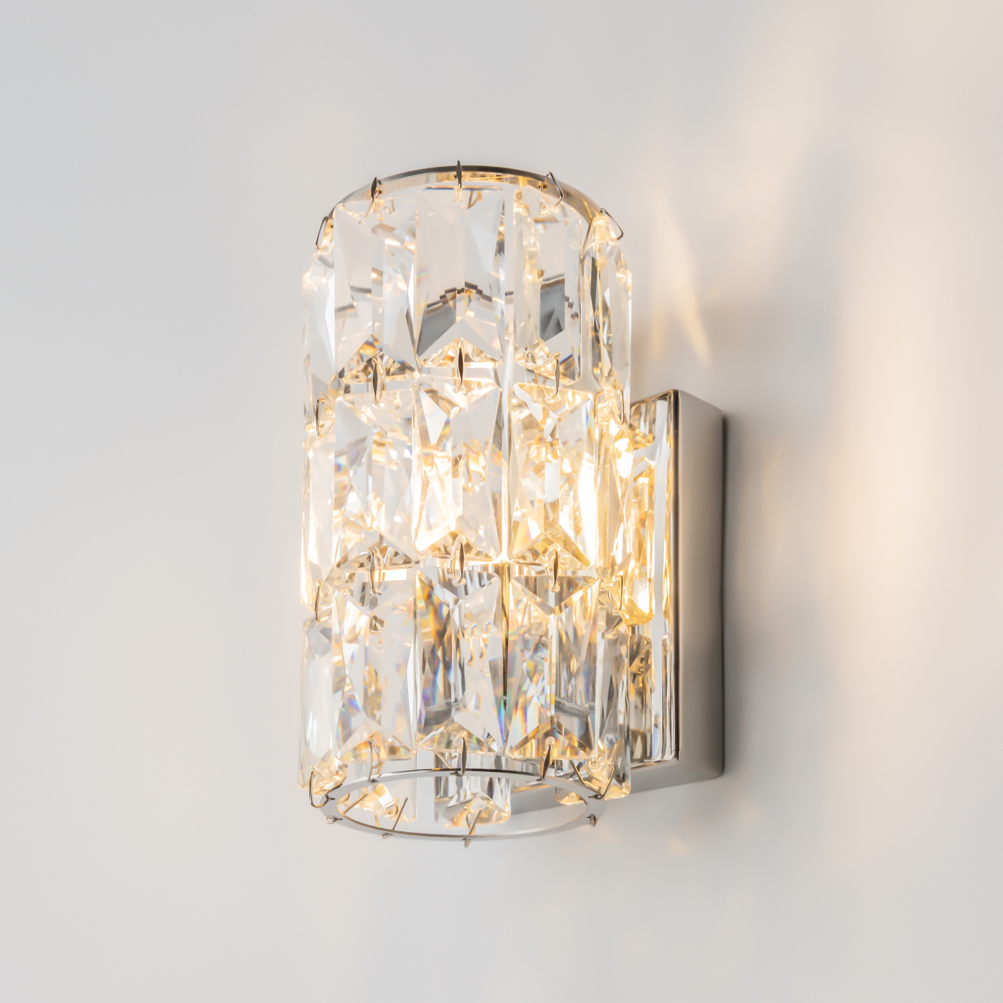 картинка Бра Maytoni Talento DIA008WL-1CH магазин pro-decor.kz являющийся официальным дистрибьютором в Казахстане картинка Бра Maytoni Talento DIA008WL-1CH от магазина pro-decor.kz