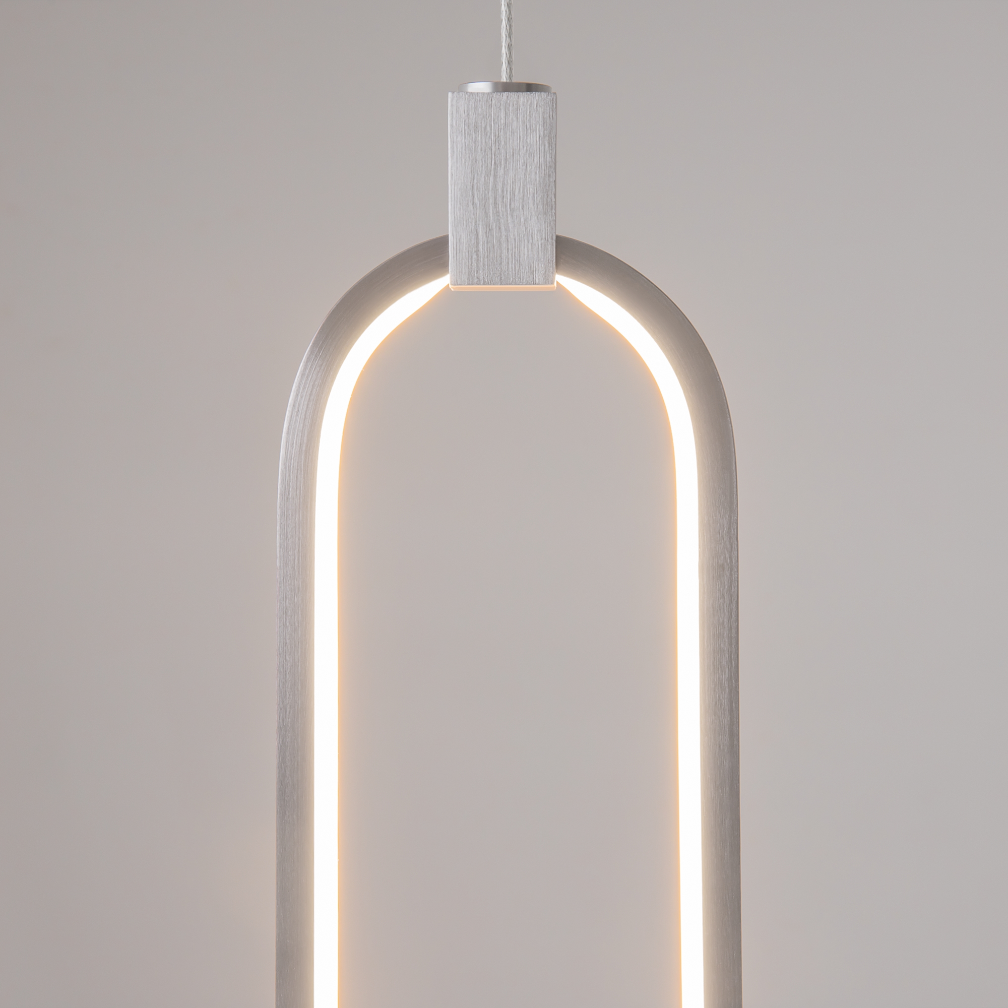 картинка Подвесной светодиодный светильник Maytoni Chain MOD017PL-L13N от магазина pro-decor.kz