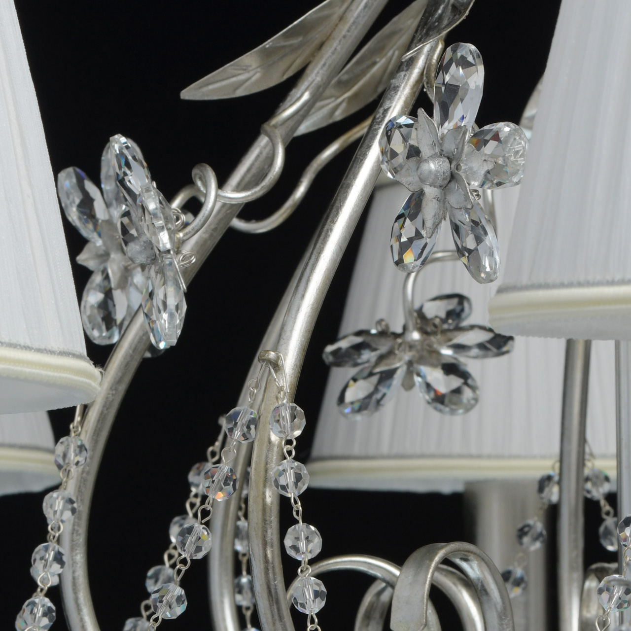 картинка Подвесная люстра Chiaro Валенсия 299011608 магазин pro-decor.kz являющийся официальным дистрибьютором в Казахстане картинка Подвесная люстра Chiaro Валенсия 299011608 от магазина pro-decor.kz
