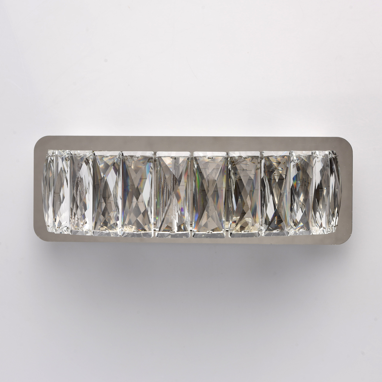 картинка Настенный светодиодный светильник Chiaro Гослар 498023001 от магазина pro-decor.kz
