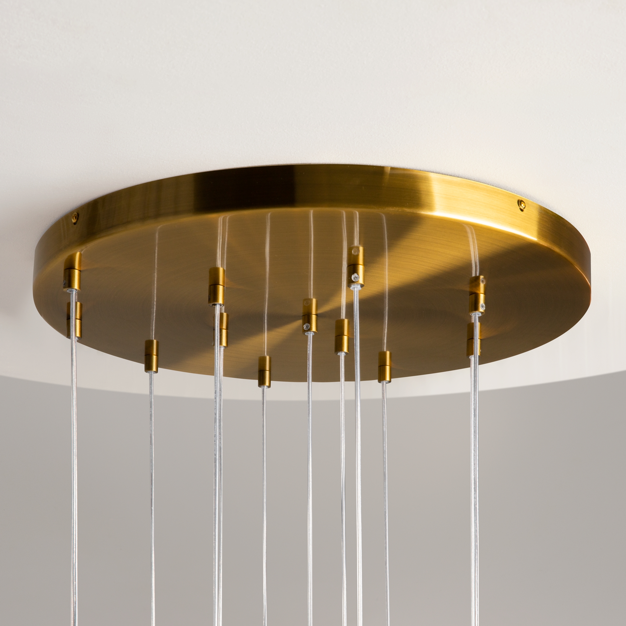 картинка Подвесной светильник Maytoni MOD254PL-12BS от магазина pro-decor.kz