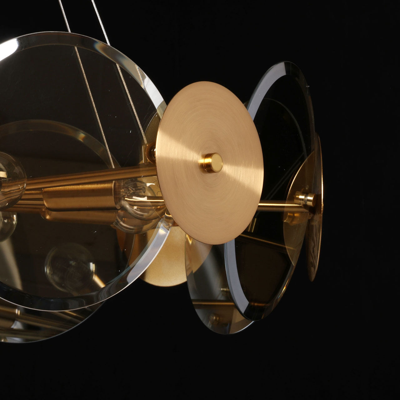 картинка 451013108 Илоника MW-light Подвесной светильник магазин pro-decor.kz являющийся официальным дистрибьютором в Казахстане картинка 451013108 Илоника MW-light Подвесной светильник от магазина pro-decor.kz