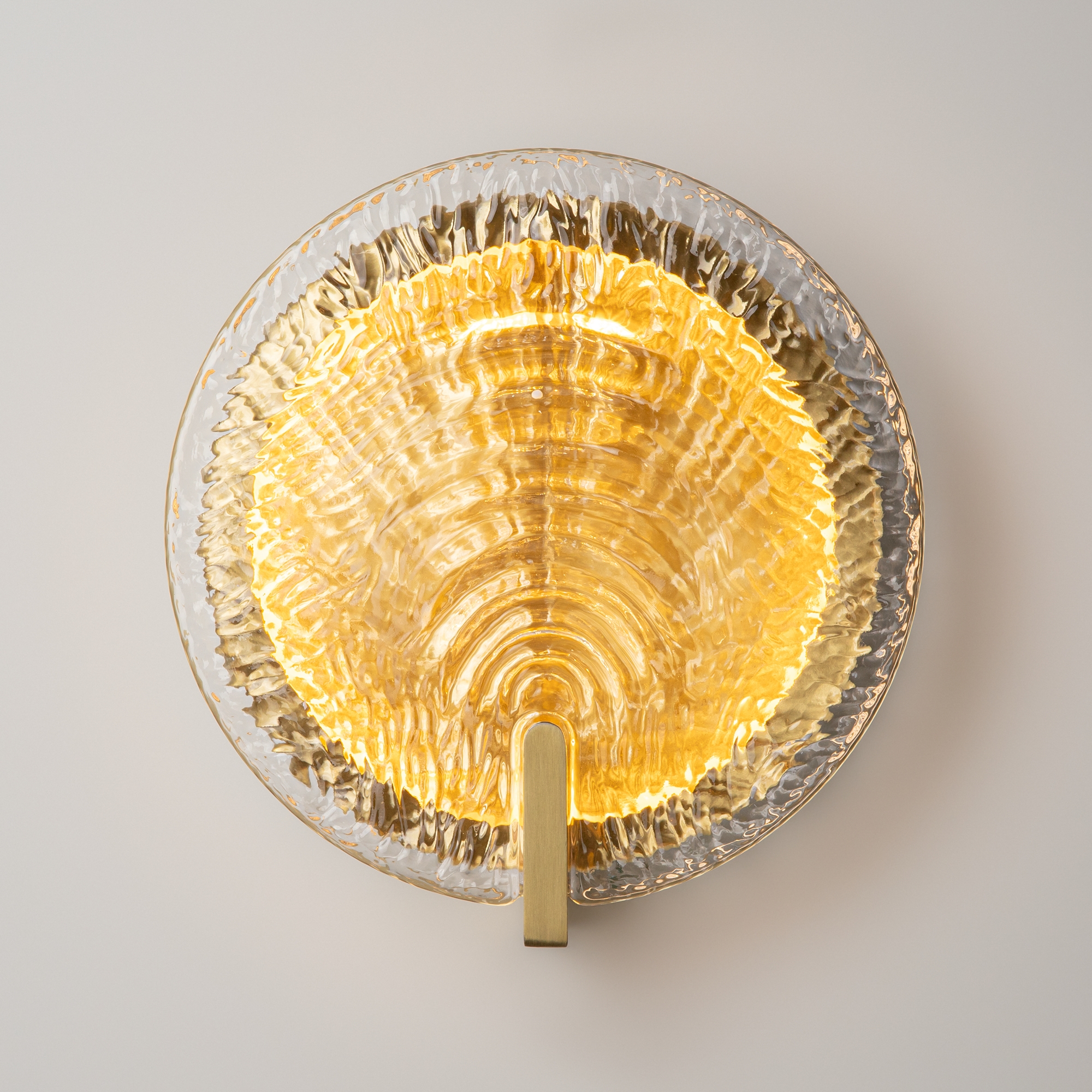 картинка Настенный светильник (бра) Maytoni MOD481WL-L8BS3K Regatta от магазина pro-decor.kz