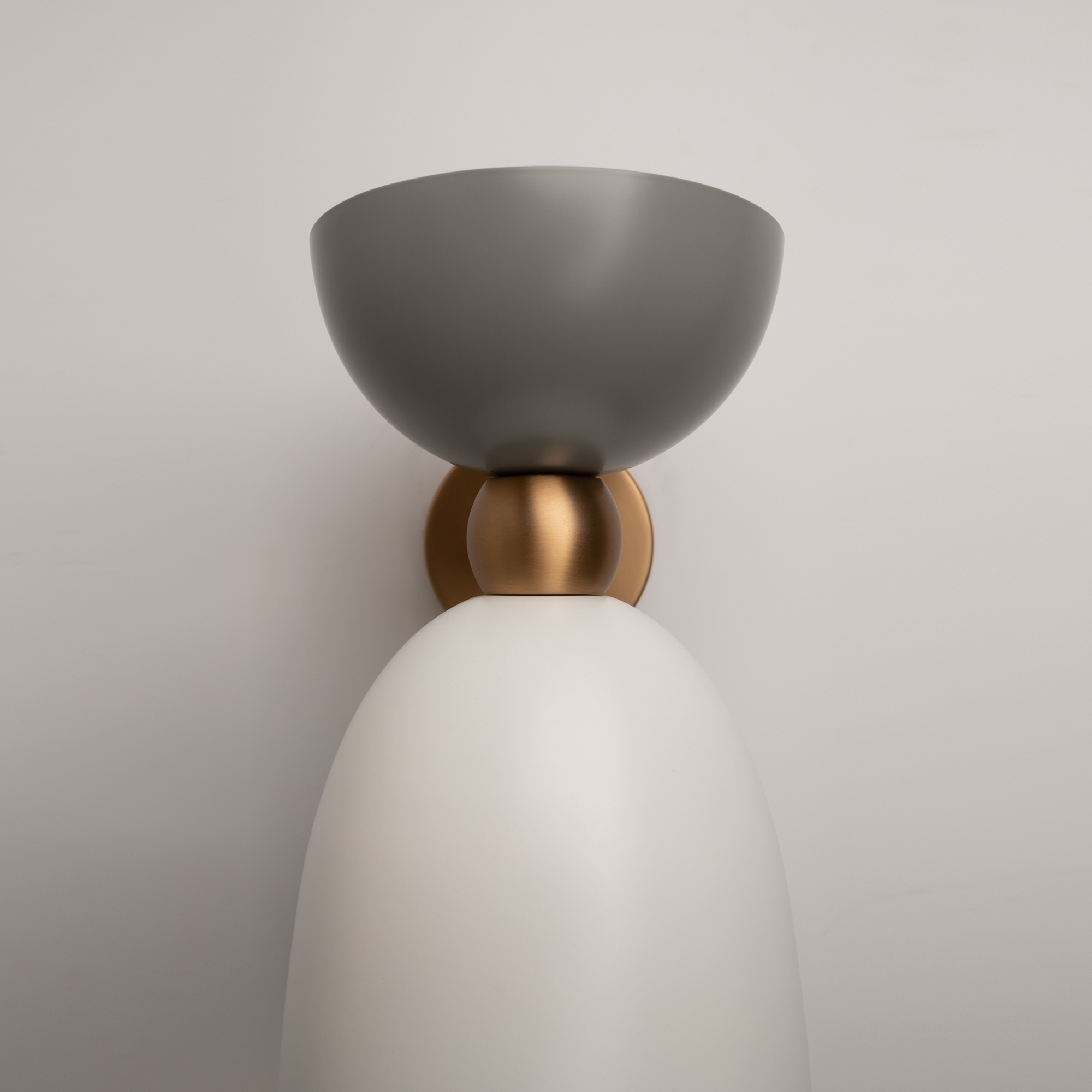 картинка Бра Maytoni MOD113WL-01W от магазина pro-decor.kz