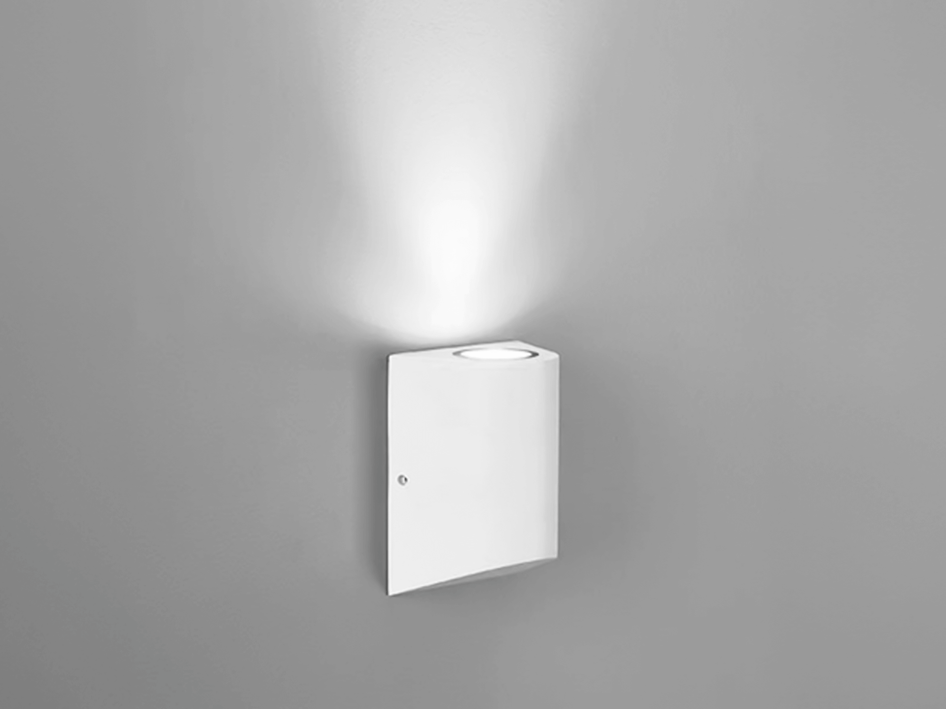 картинка Настенный светильник ZIMA, бел, 7Вт, 3000K, IP54, LWA0148A-WH-WW магазин pro-decor.kz являющийся официальным дистрибьютором в Казахстане картинка Настенный светильник ZIMA, бел, 7Вт, 3000K, IP54, LWA0148A-WH-WW от магазина pro-decor.kz