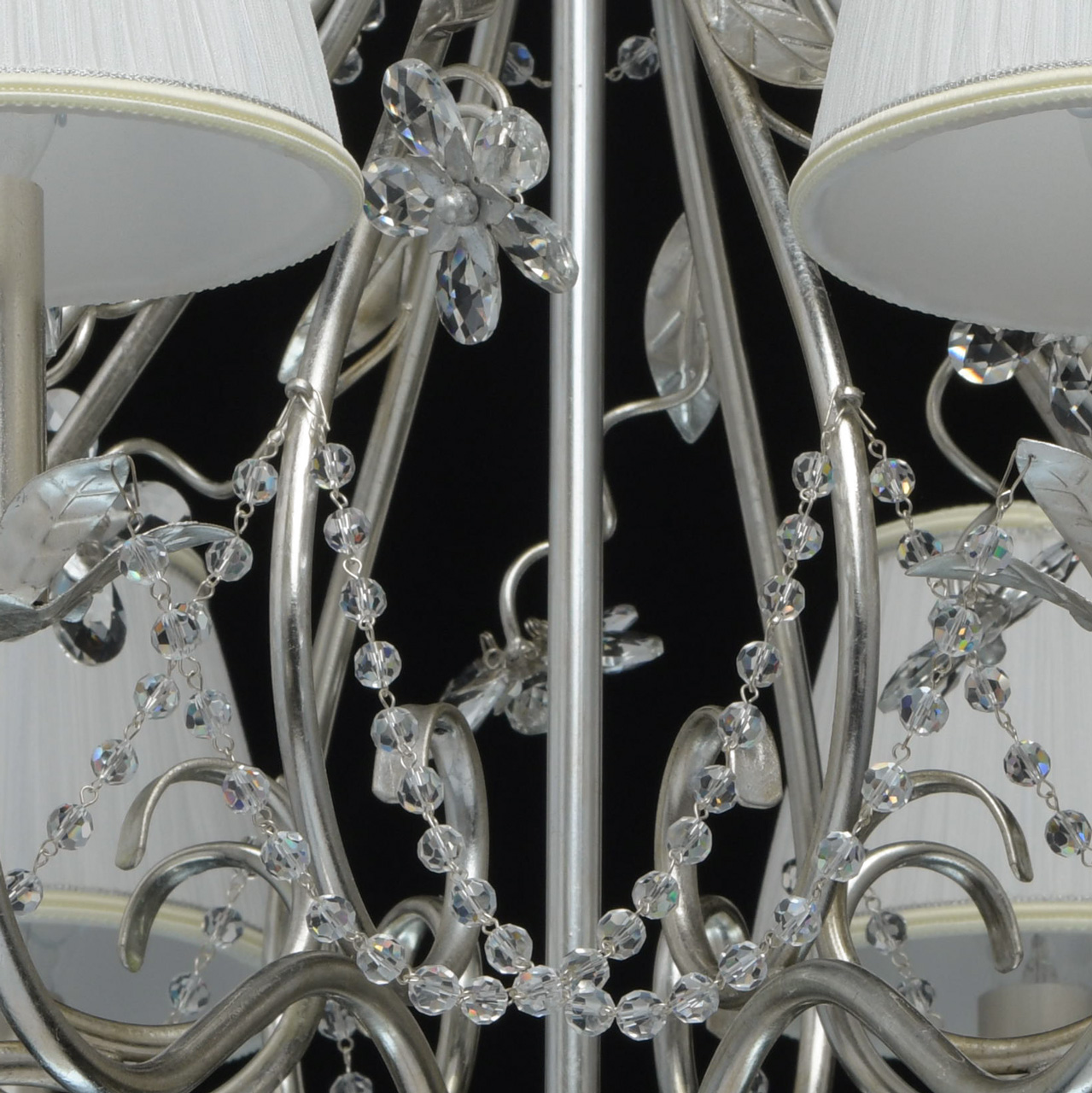 картинка Подвесная люстра Chiaro Валенсия 299011608 магазин pro-decor.kz являющийся официальным дистрибьютором в Казахстане картинка Подвесная люстра Chiaro Валенсия 299011608 от магазина pro-decor.kz