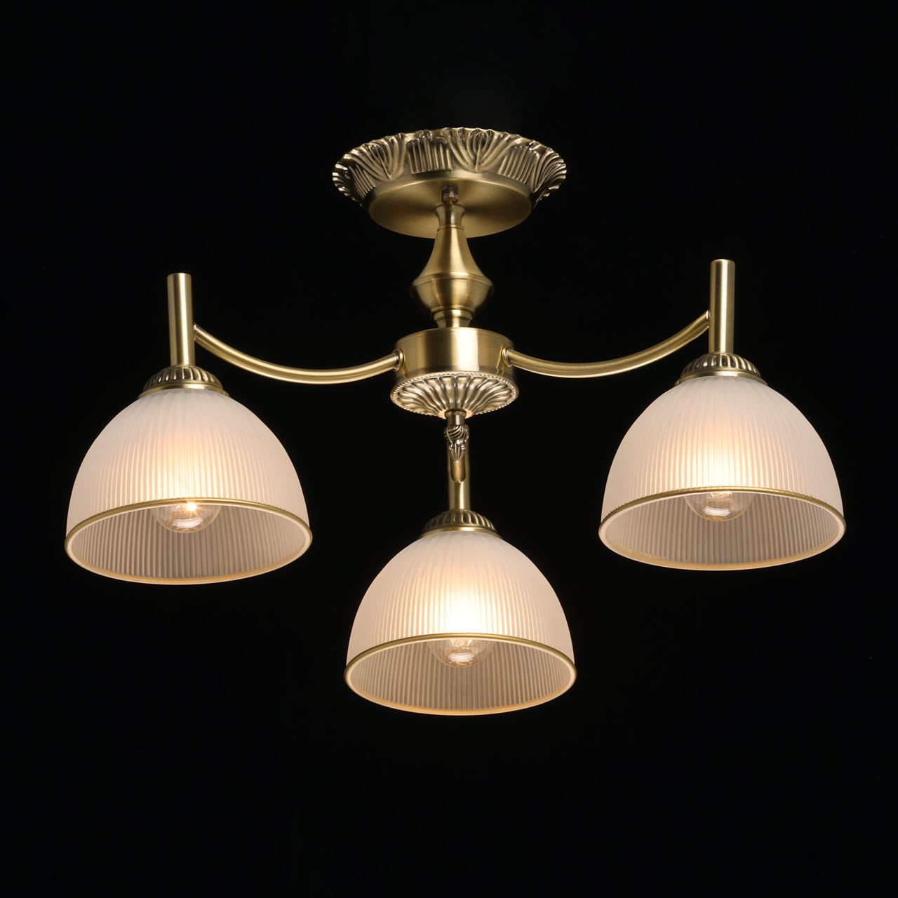 картинка 318015503 Олимп MW-light Потолочная люстра магазин pro-decor.kz являющийся официальным дистрибьютором в Казахстане картинка 318015503 Олимп MW-light Потолочная люстра от магазина pro-decor.kz