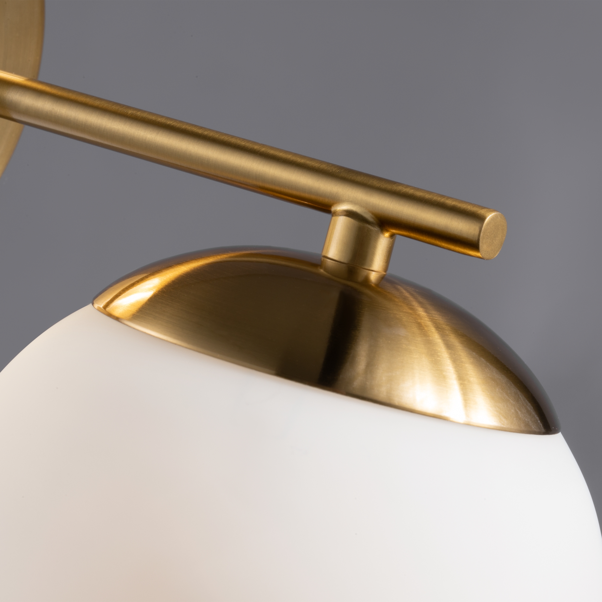 картинка Настенный светильник (бра) Freya FR5230WL-01BS магазин pro-decor.kz являющийся официальным дистрибьютором в Казахстане картинка Настенный светильник (бра) Freya FR5230WL-01BS от магазина pro-decor.kz