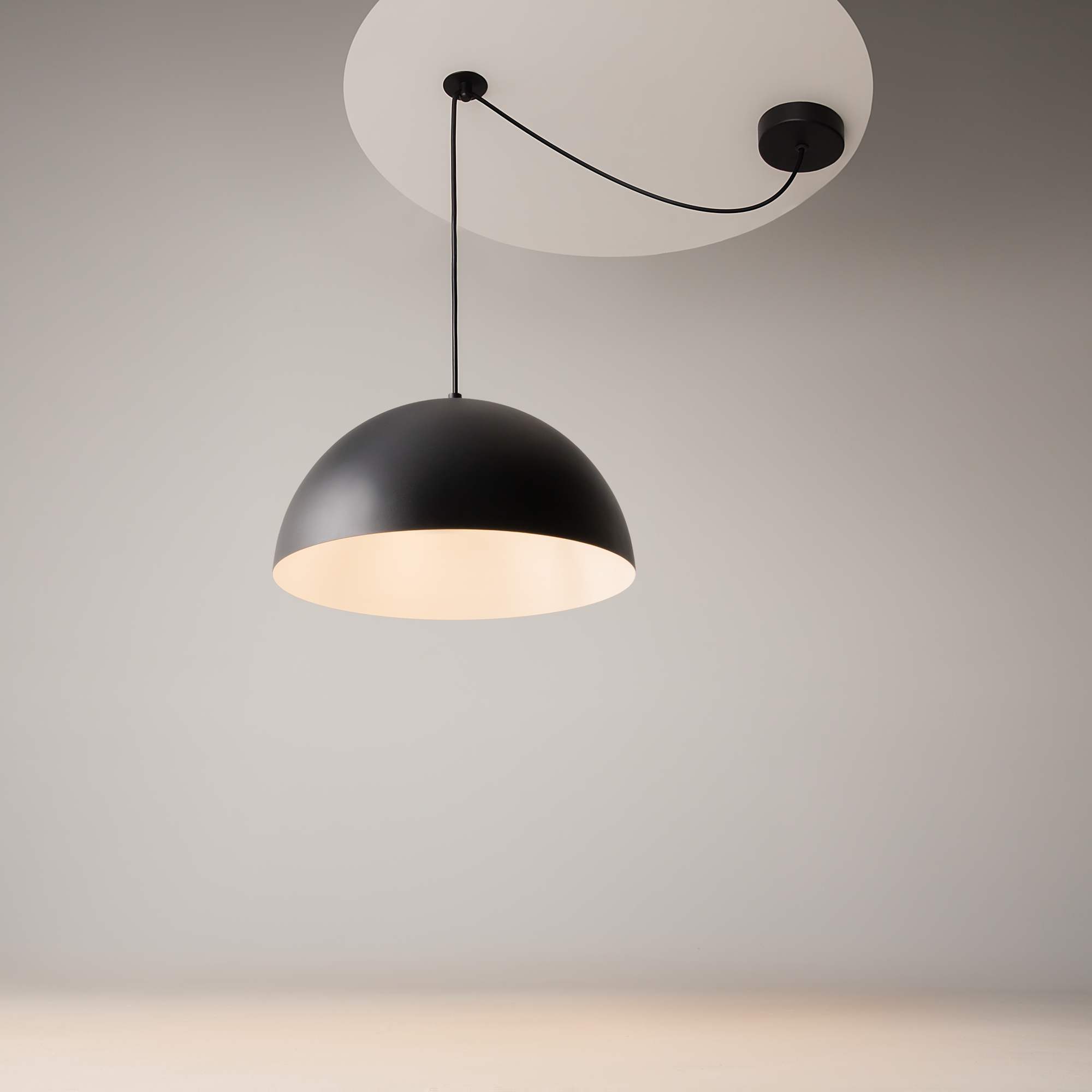 картинка Подвесной светильник Maytoni MOD168PL-01B магазин pro-decor.kz являющийся официальным дистрибьютором в Казахстане картинка Подвесной светильник Maytoni MOD168PL-01B от магазина pro-decor.kz