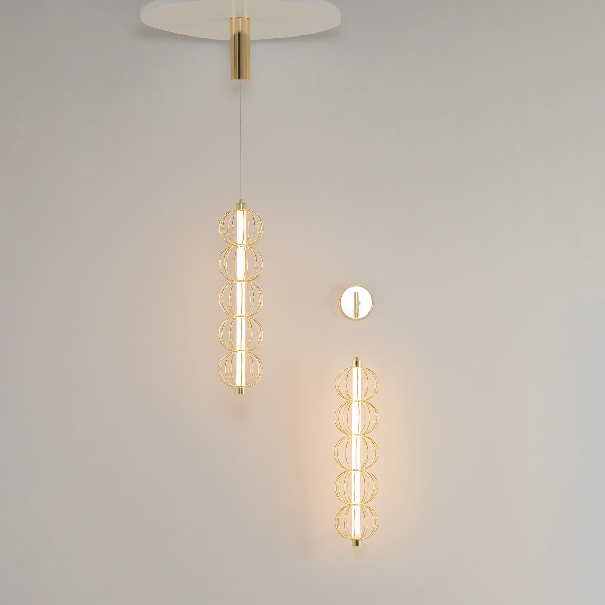 картинка Настенный светильник (бра) Maytoni MOD216WL-L10G3K от магазина pro-decor.kz