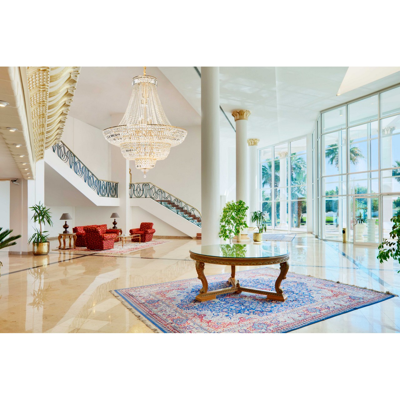 картинка Подвесной светильник Chiaro Диана 2 340011536 от магазина pro-decor.kz