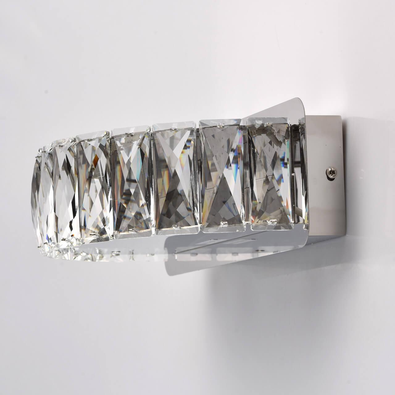 картинка Настенный светодиодный светильник Chiaro Гослар 498023001 от магазина pro-decor.kz