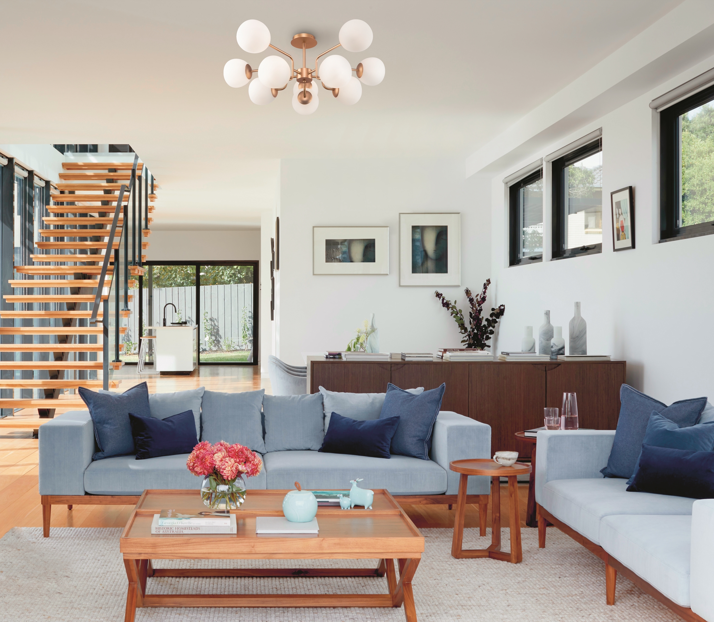 картинка Подвесной светильник Maytoni MOD221PL-10G от магазина pro-decor.kz