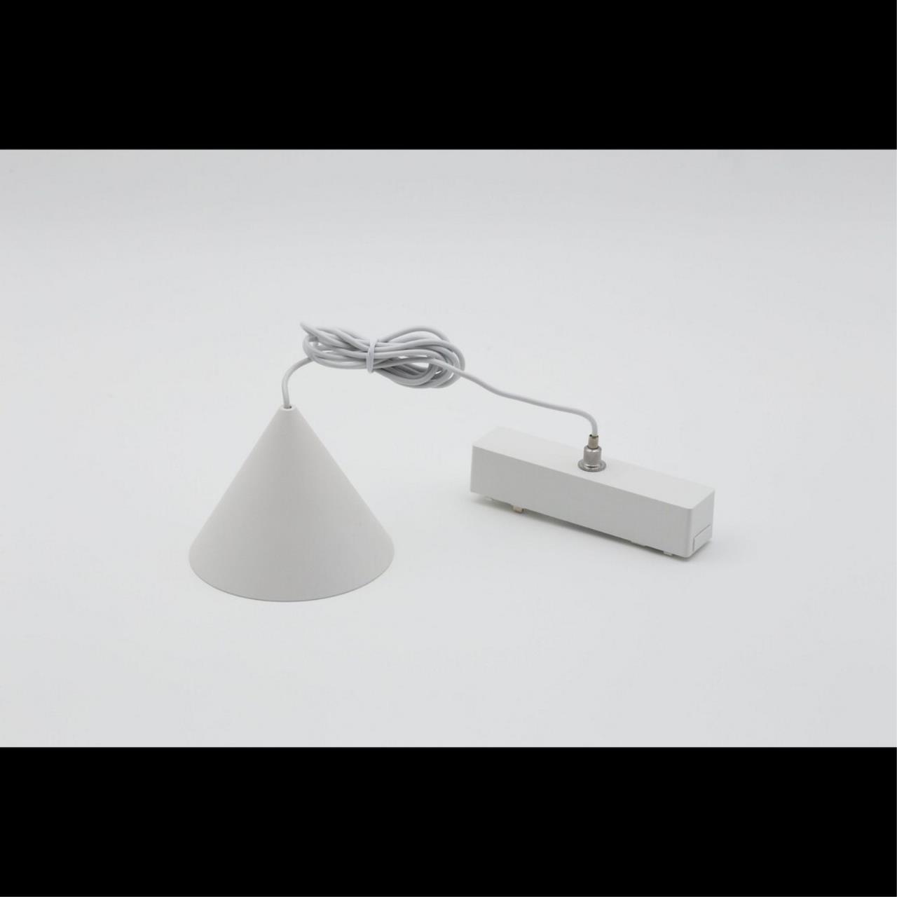 картинка APL.0122.10.06 Трековый светильник подвесной Magnetic track 48 от магазина pro-decor.kz