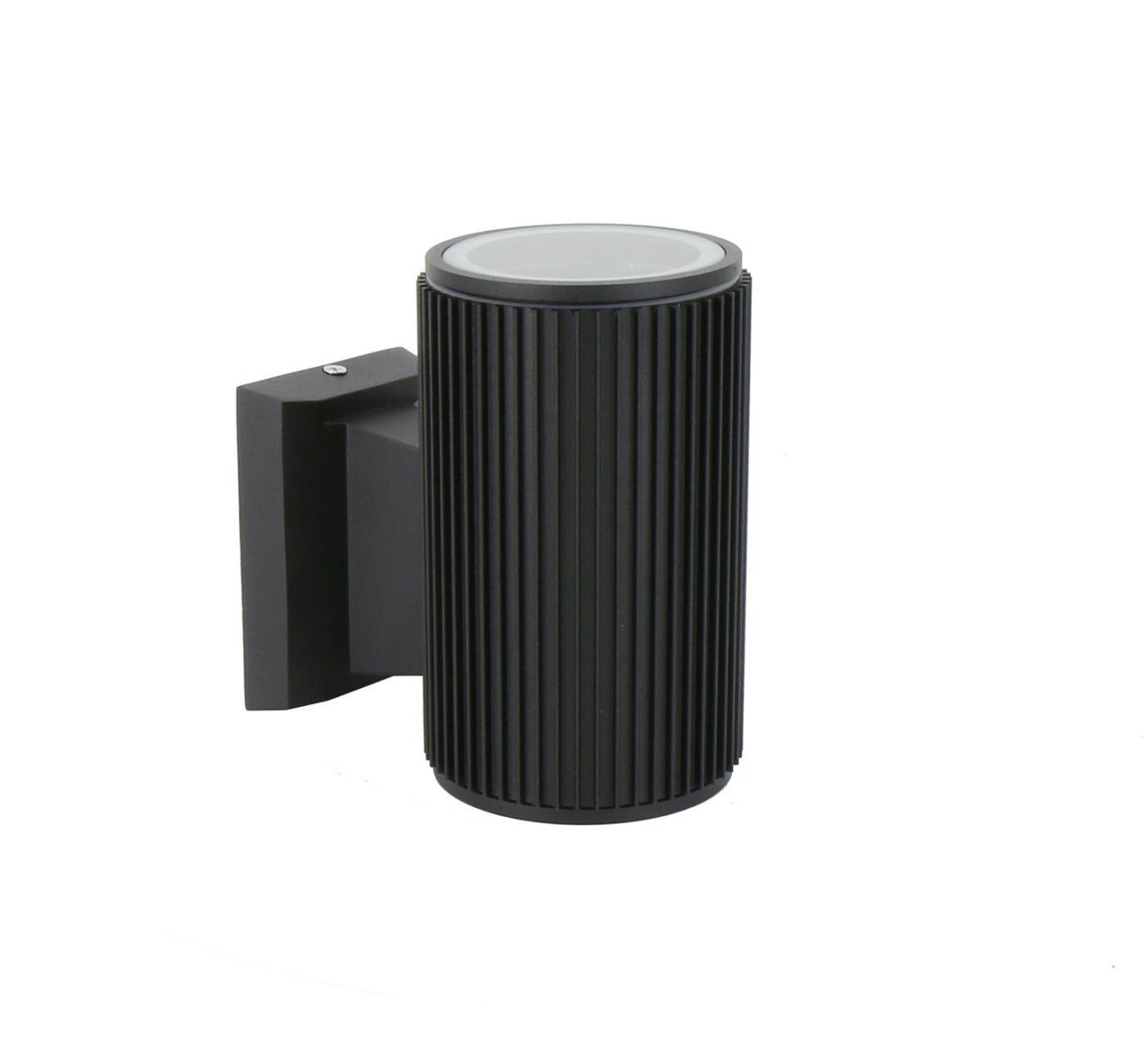 картинка Уличный настенный светильник Favourite Pola 2857-1W от магазина pro-decor.kz
