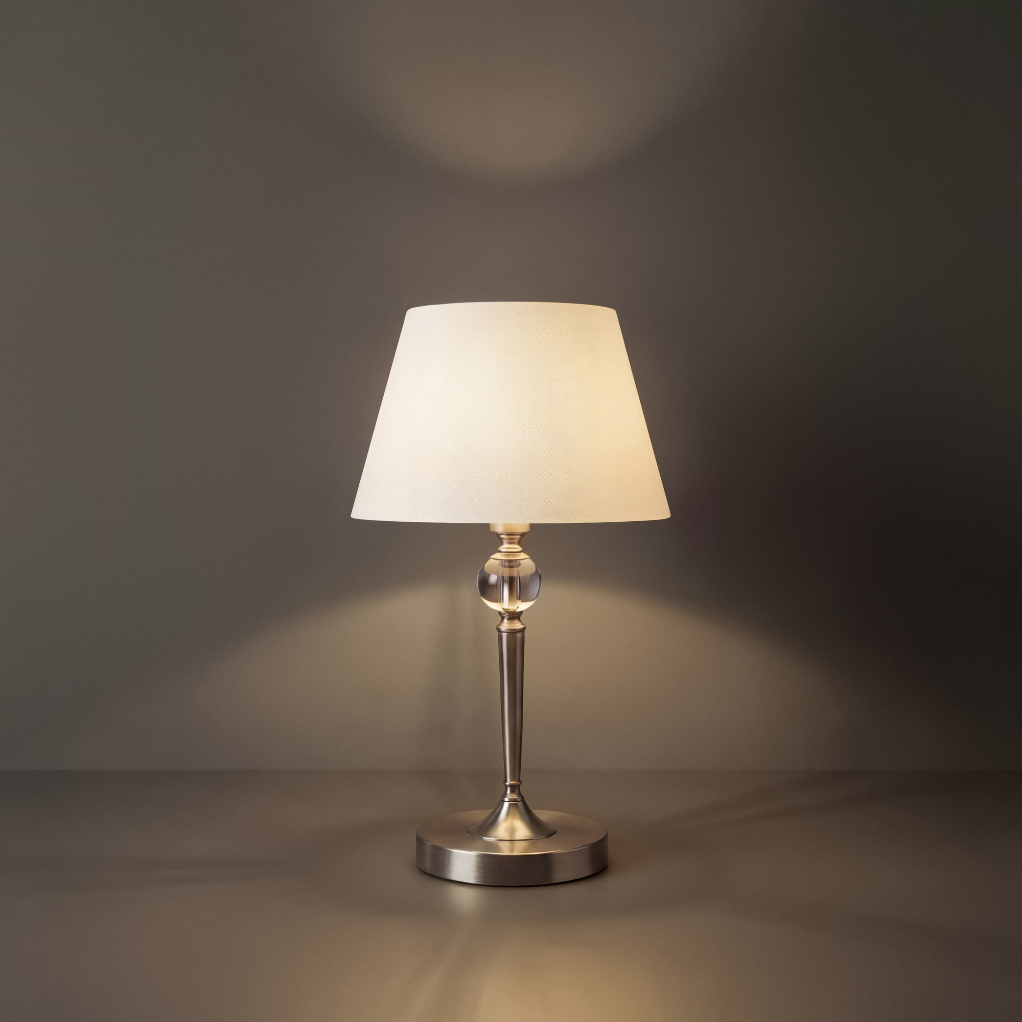 картинка Настольный светильник Freya FR2190TL-01N магазин pro-decor.kz являющийся официальным дистрибьютором в Казахстане картинка Настольный светильник Freya FR2190TL-01N от магазина pro-decor.kz