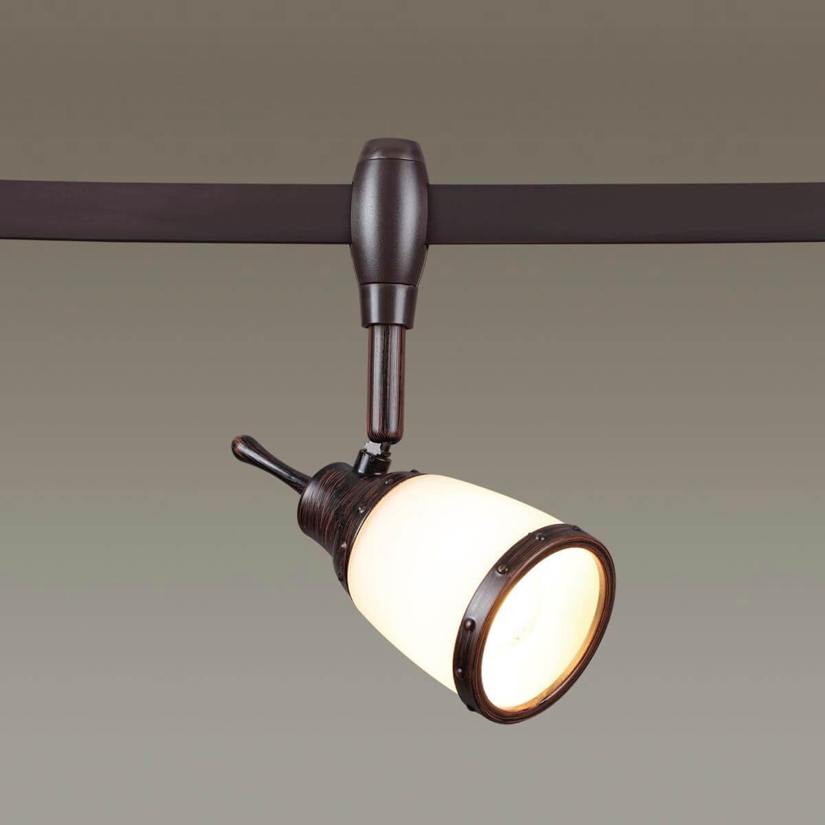 картинка Трековый светильник Odeon Light Lofia Modern 3806/1 от магазина pro-decor.kz