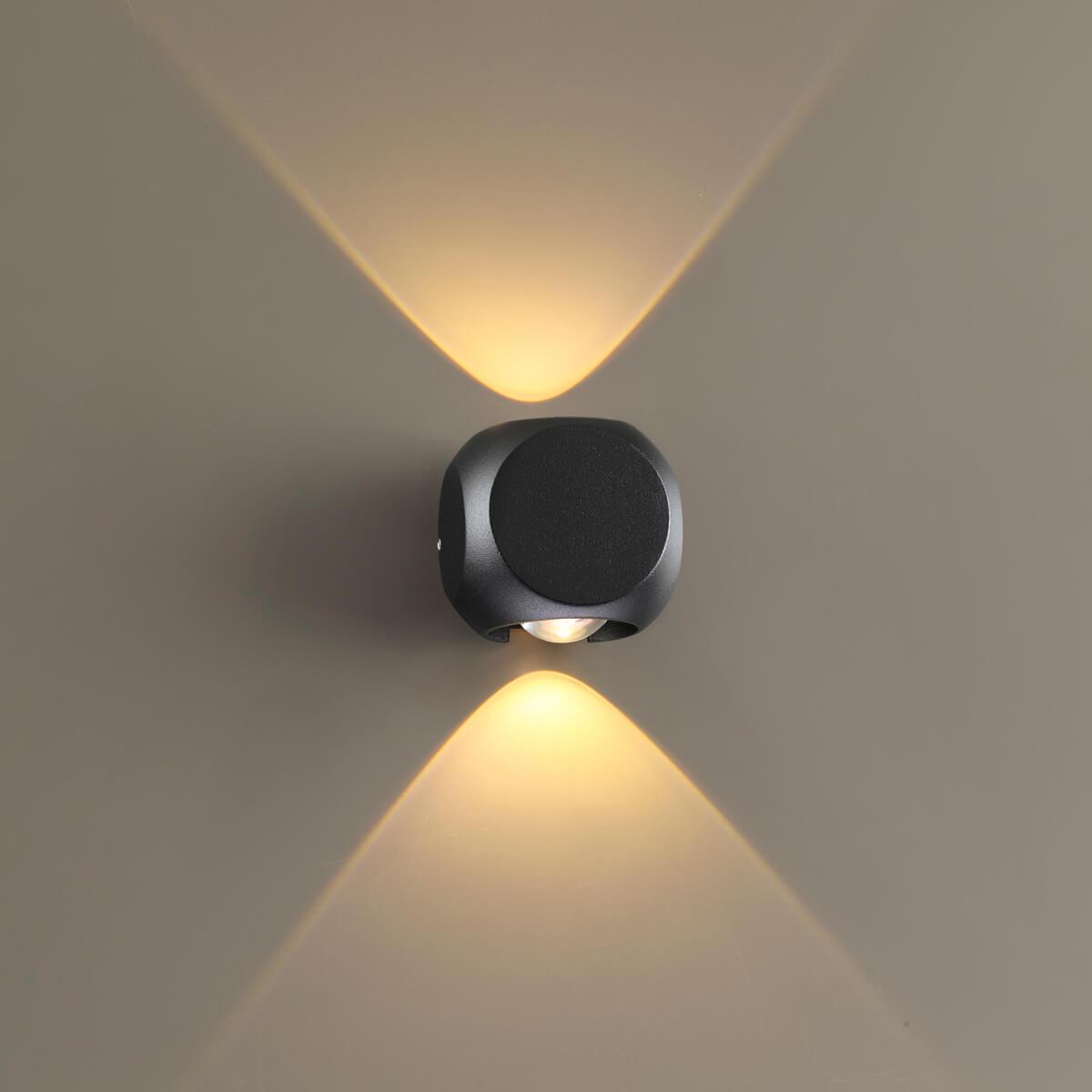 картинка Уличный настенный светодиодный светильник Odeon Light Hightech Miko 4222/4WL от магазина pro-decor.kz