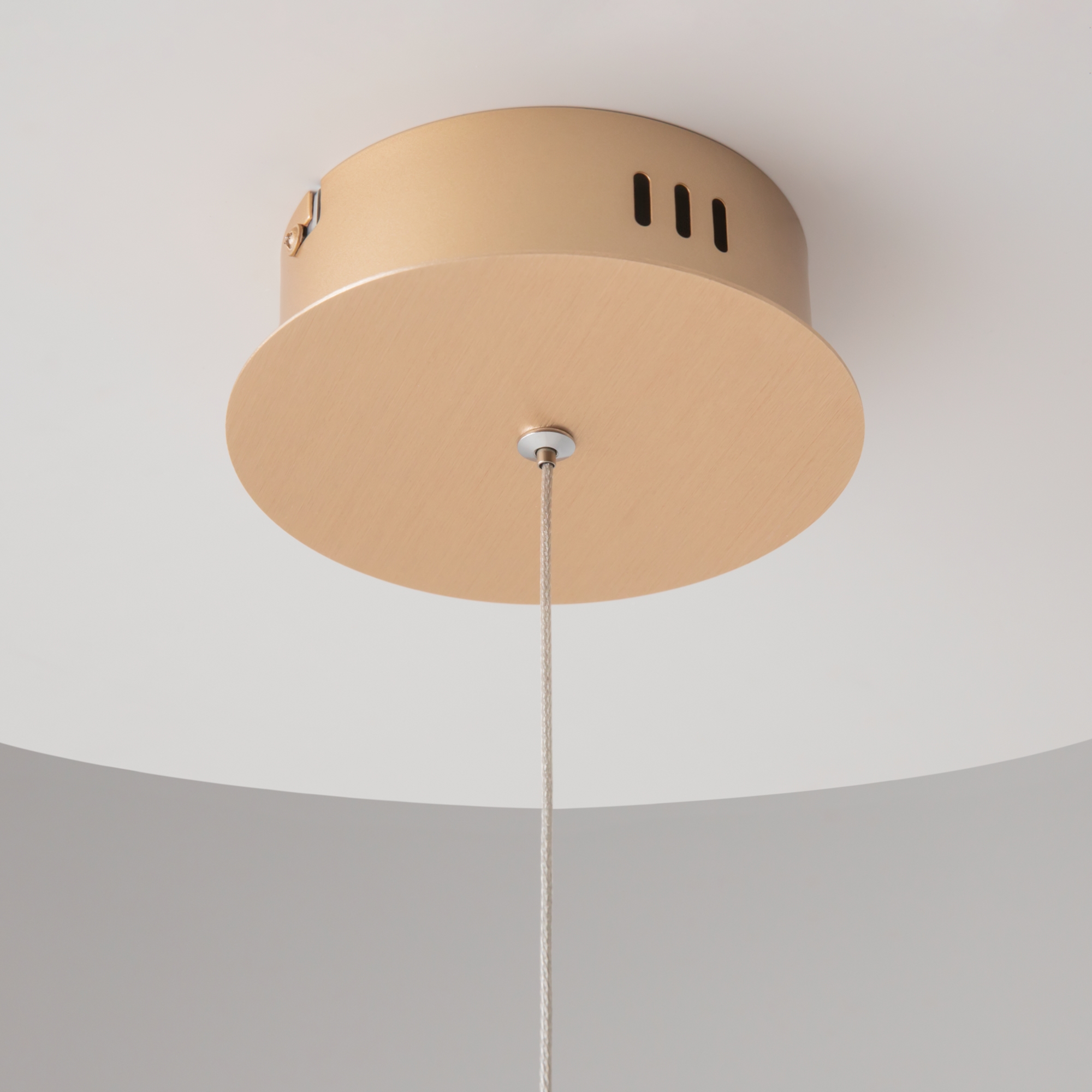 картинка Подвесной светодиодный светильник Maytoni Chain MOD017PL-L13G от магазина pro-decor.kz