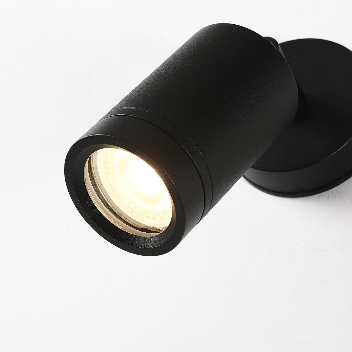 картинка Уличный настенный светильник Favourite Pharus 2892-1W от магазина pro-decor.kz