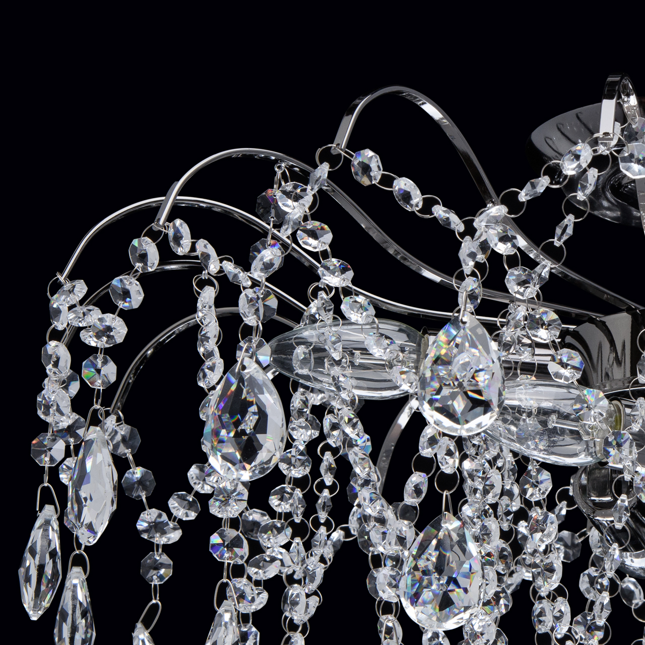 картинка Потолочная люстра MW-Light Бриз 464017506 магазин pro-decor.kz являющийся официальным дистрибьютором в Казахстане картинка Потолочная люстра MW-Light Бриз 464017506 от магазина pro-decor.kz