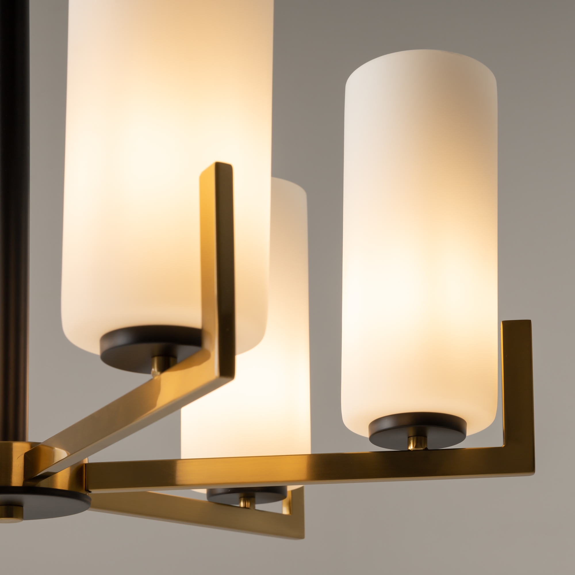 картинка Подвесная люстра Maytoni Fortano MOD089PL-06BS от магазина pro-decor.kz