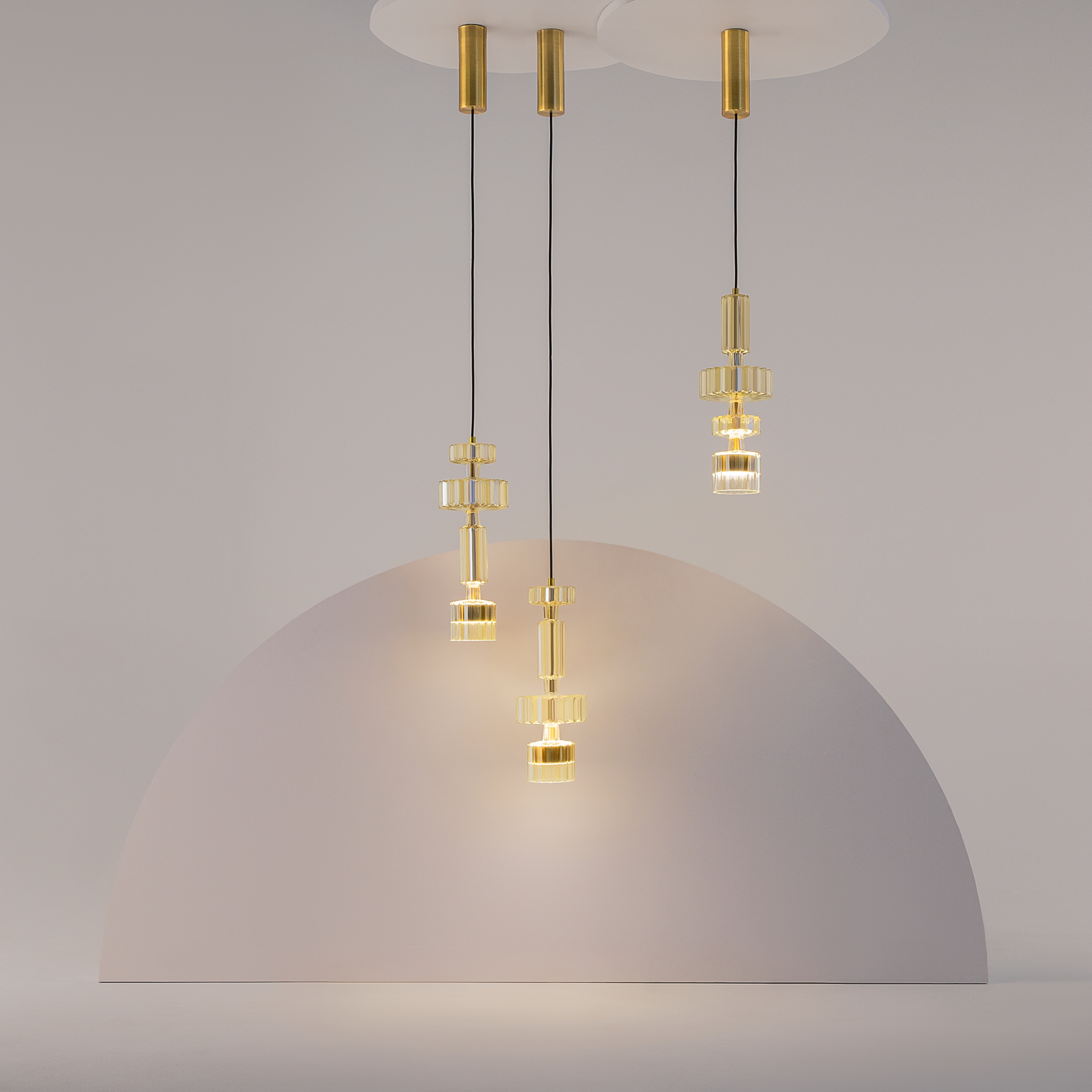 картинка Подвесной светильник Maytoni MOD253PL-L18BS3K3 магазин pro-decor.kz являющийся официальным дистрибьютором в Казахстане картинка Подвесной светильник Maytoni MOD253PL-L18BS3K3 от магазина pro-decor.kz