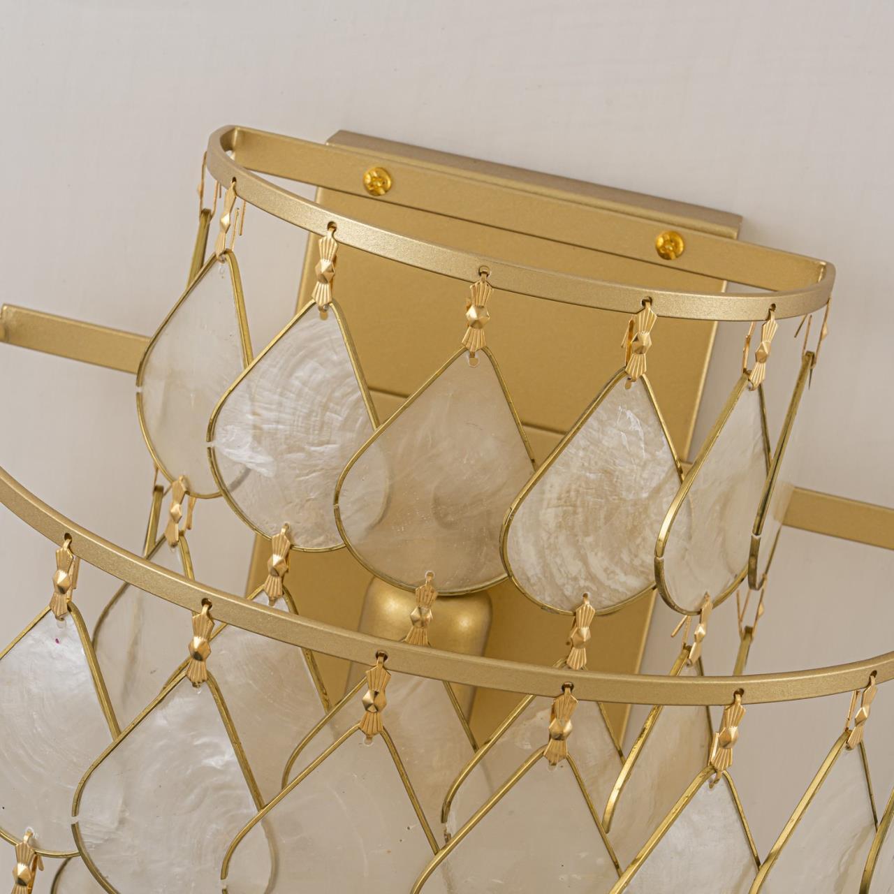 картинка Бра Favourite 4763-1W Mollitia от магазина pro-decor.kz