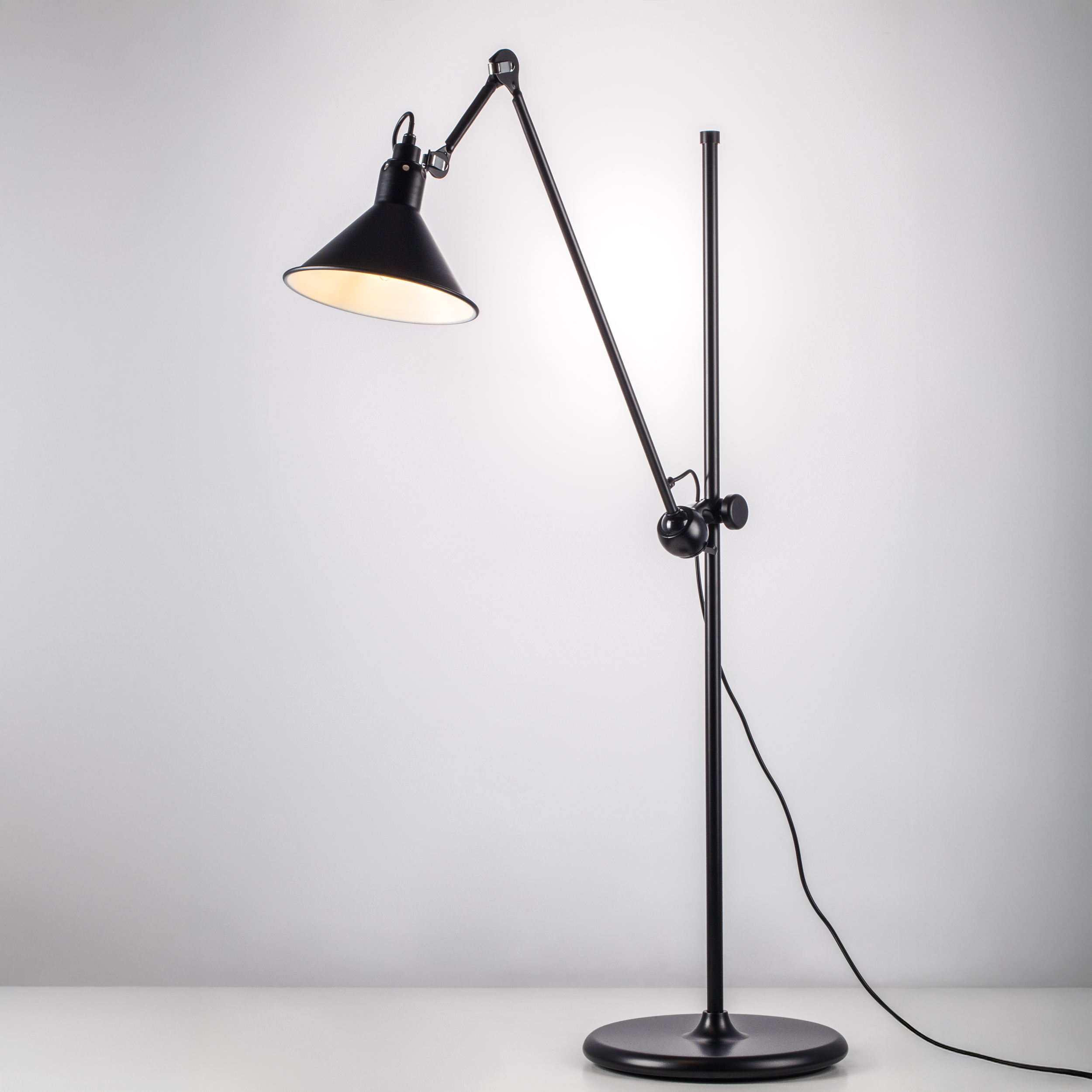 картинка Торшер Lightstar Loft 765717 от магазина pro-decor.kz