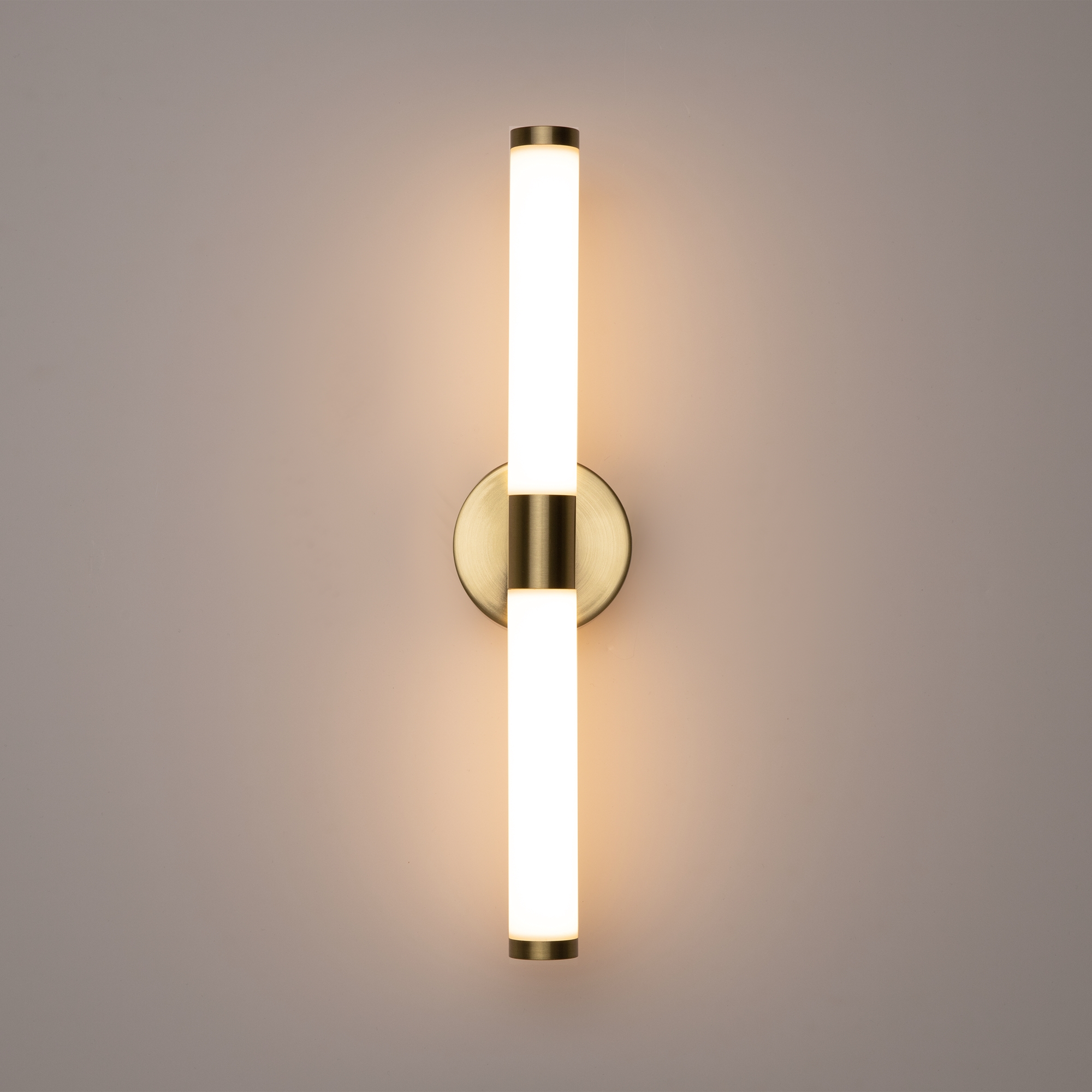 картинка Бра Technical MOD106WL-L10G3K от магазина pro-decor.kz