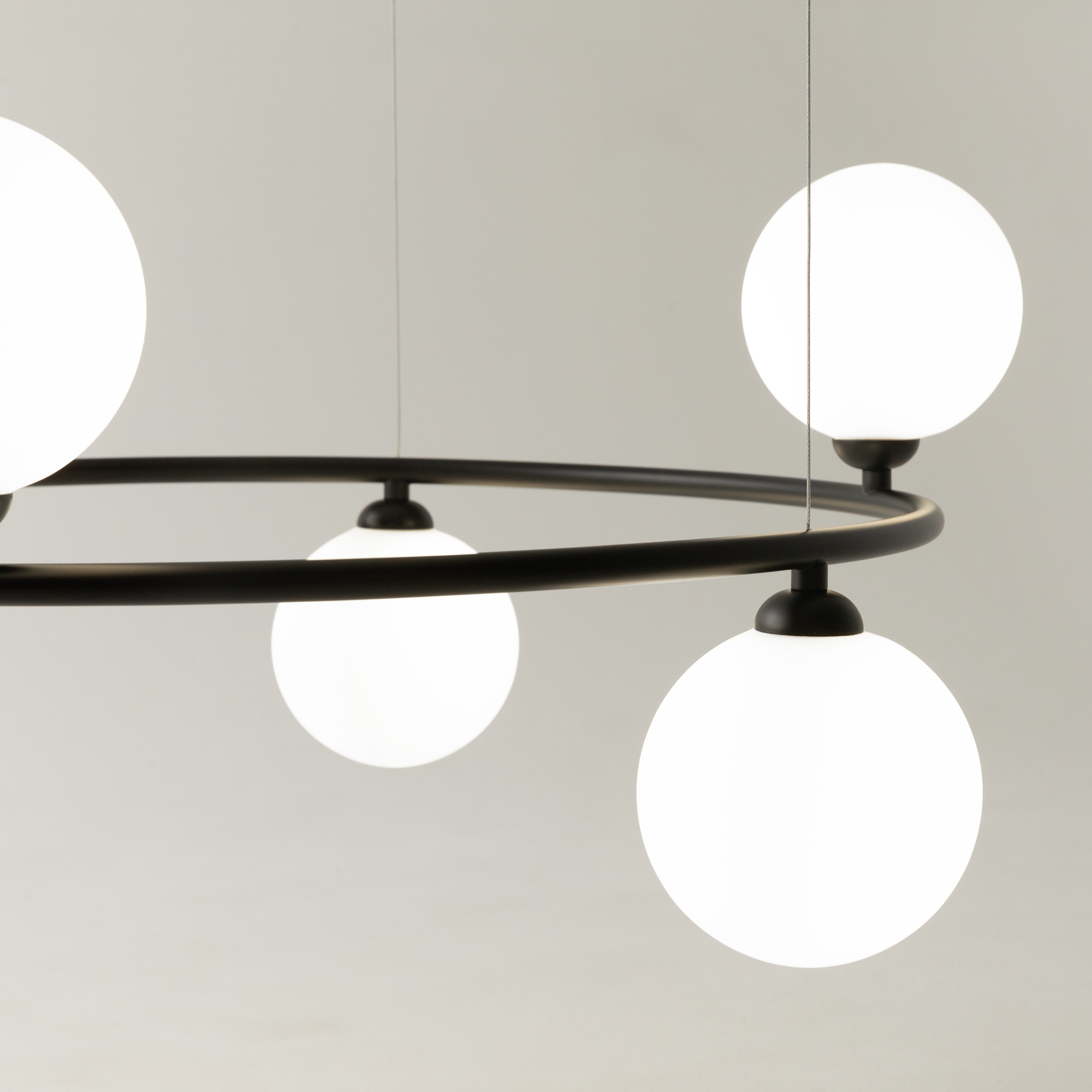 картинка Подвесная люстра Maytoni Ring MOD013PL-06B от магазина pro-decor.kz