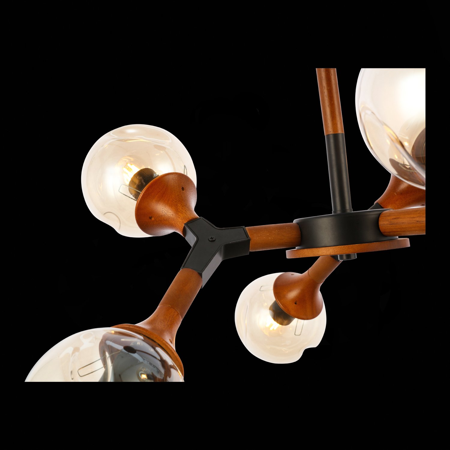картинка Потолочная люстра Evoluce Raquel SLE109402-06 от магазина pro-decor.kz