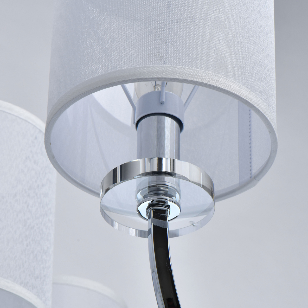 картинка Подвесная люстра Chiaro Палермо 386017008 магазин pro-decor.kz являющийся официальным дистрибьютором в Казахстане картинка Подвесная люстра Chiaro Палермо 386017008 от магазина pro-decor.kz