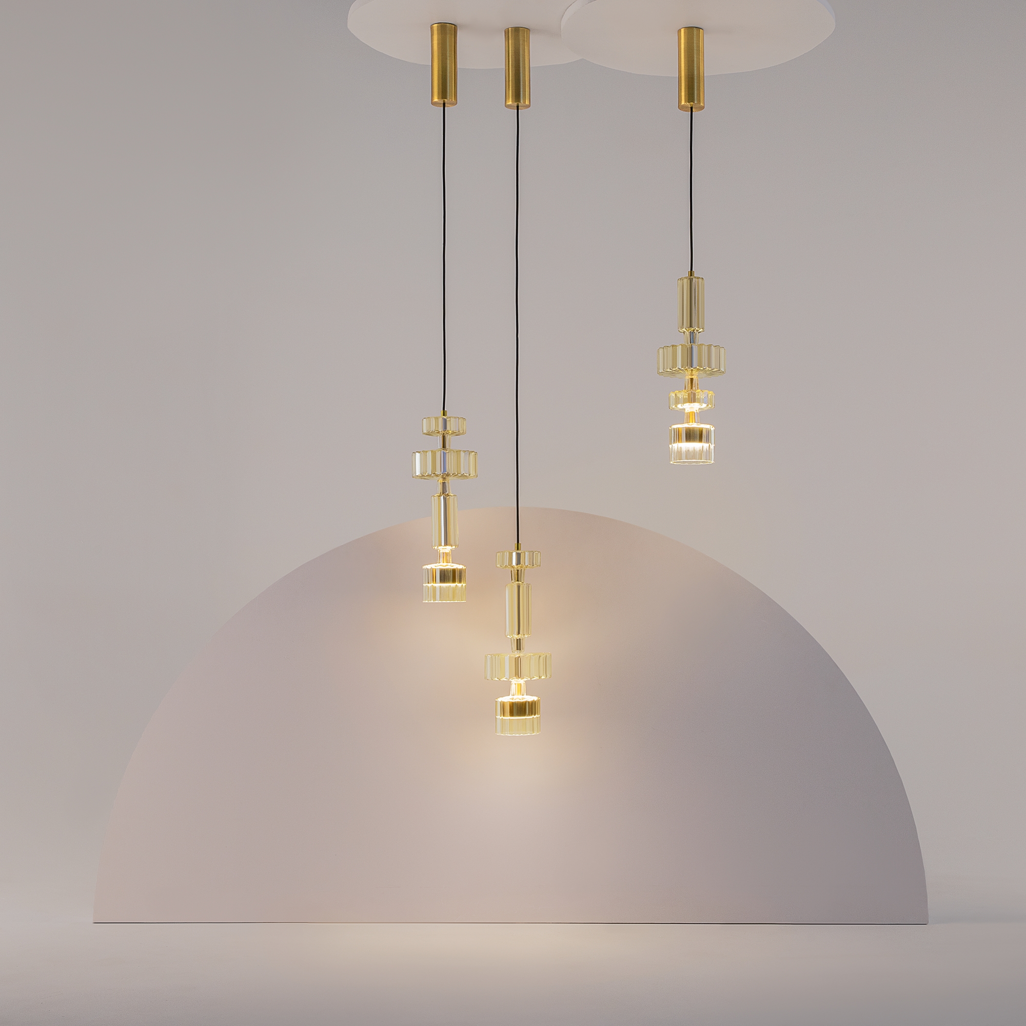 картинка Подвесной светильник Maytoni MOD253PL-L18BS3K3 магазин pro-decor.kz являющийся официальным дистрибьютором в Казахстане картинка Подвесной светильник Maytoni MOD253PL-L18BS3K3 от магазина pro-decor.kz
