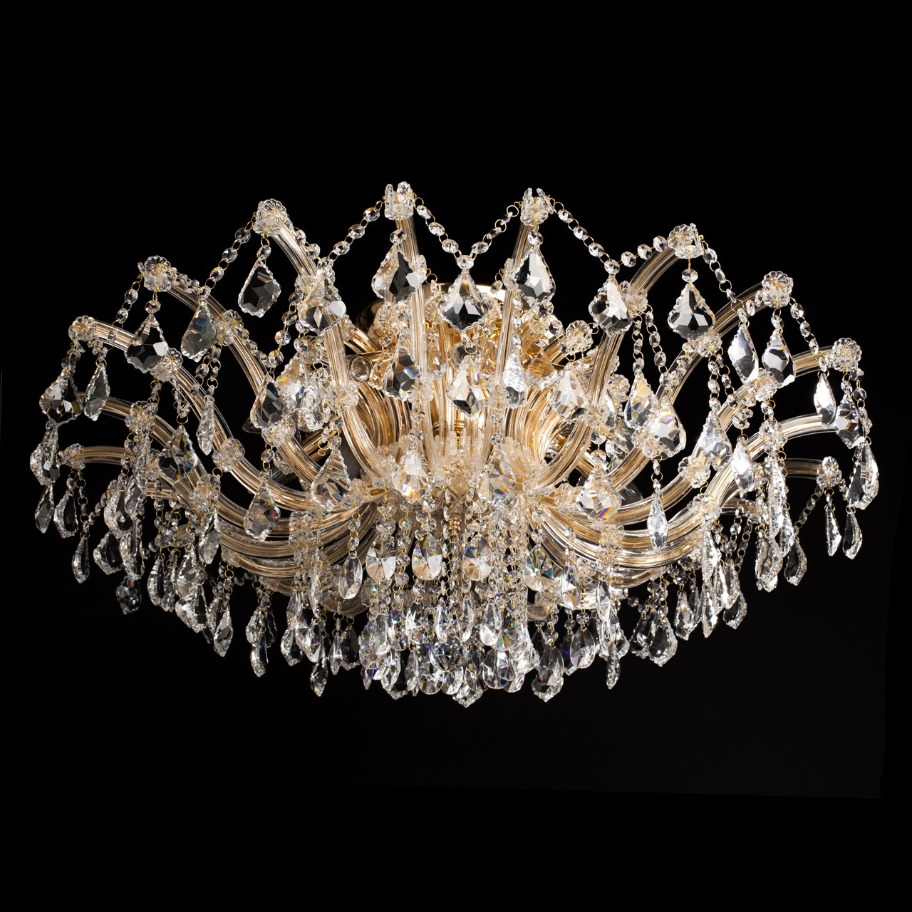картинка Потолочная люстра Chiaro Луиза 383010210 магазин pro-decor.kz являющийся официальным дистрибьютором в Казахстане картинка Потолочная люстра Chiaro Луиза 383010210 от магазина pro-decor.kz