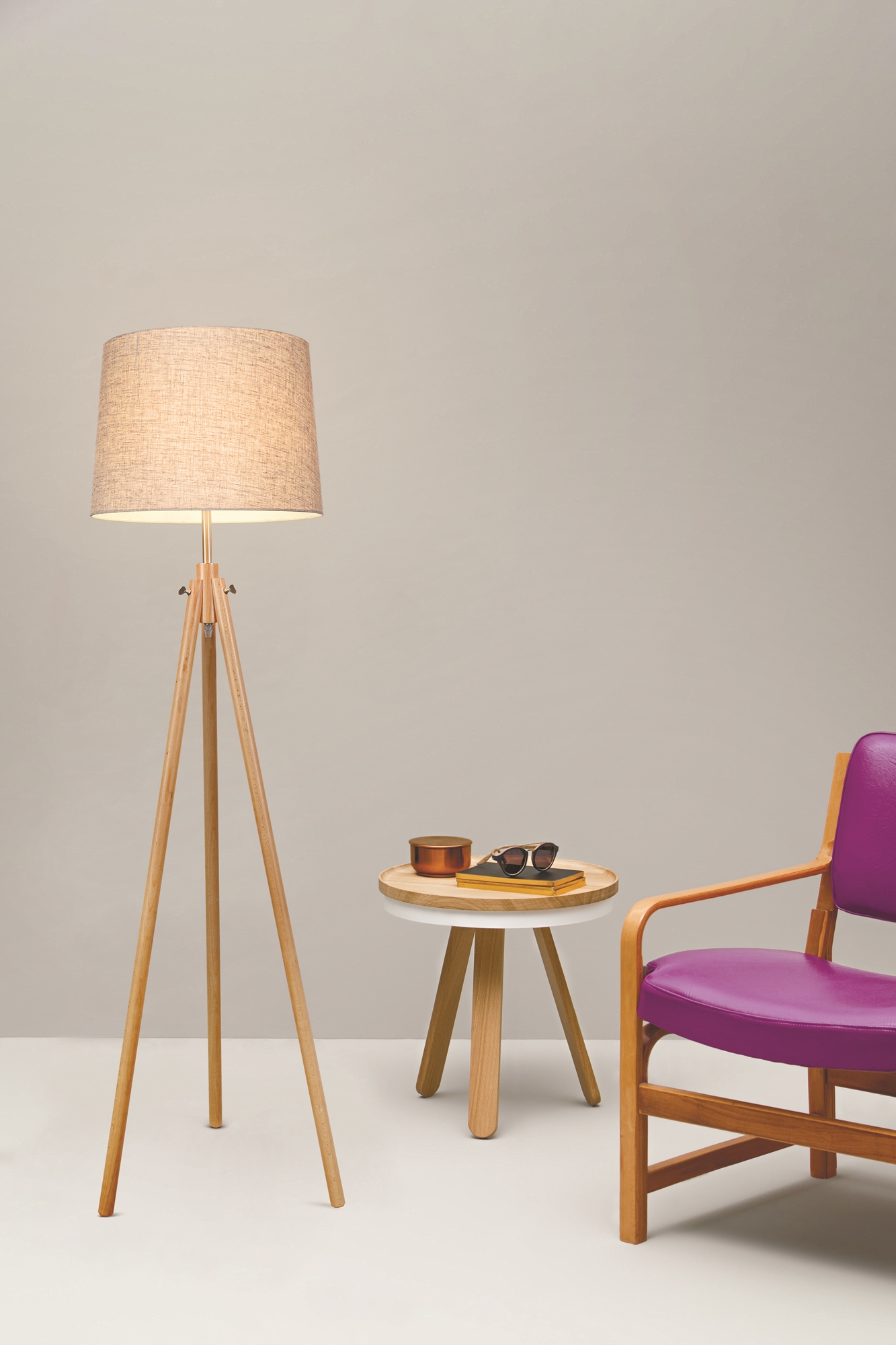 картинка Торшер Maytoni Calvin Z177-FL-01-BR от магазина pro-decor.kz