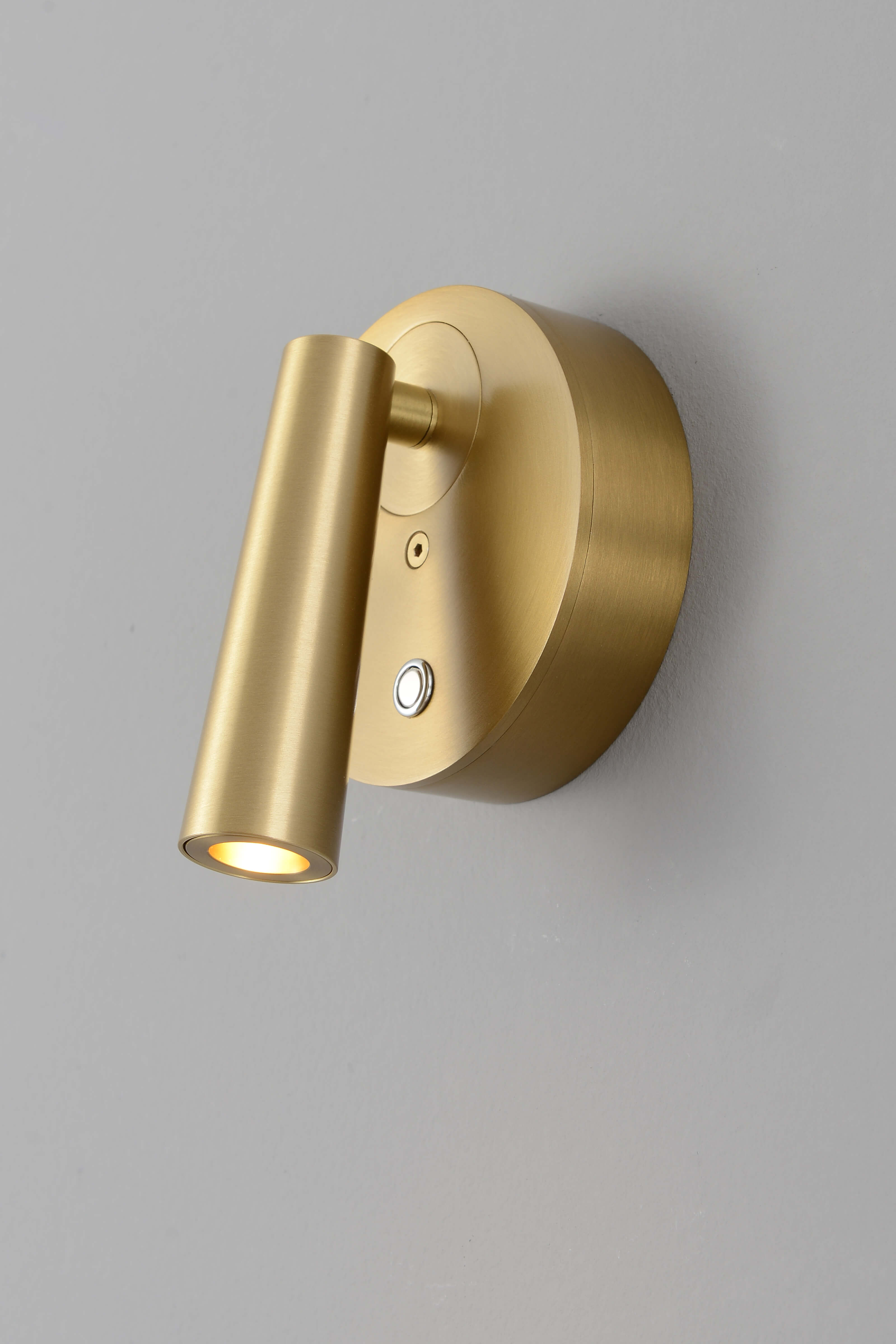 картинка Бра Crystal Lux CLT 233W GO 1400/590 от магазина pro-decor.kz