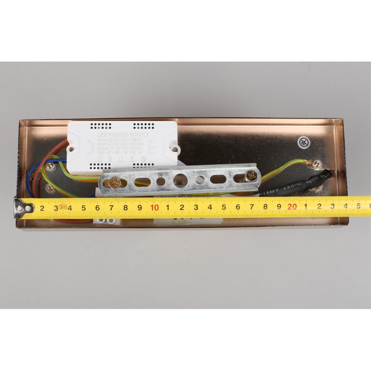 картинка Бра Aployt Honori APL.027.01.32 магазин pro-decor.kz являющийся официальным дистрибьютором в Казахстане картинка Бра Aployt Honori APL.027.01.32 от магазина pro-decor.kz