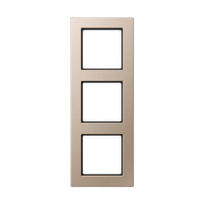 картинка Рамка 3-постовая Jung A creation шампань AC583CH от магазина pro-decor.kz