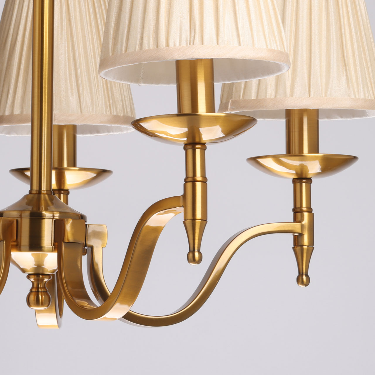 картинка 444012205 Вирджиния 5*40W E14 220 V люстра от магазина pro-decor.kz