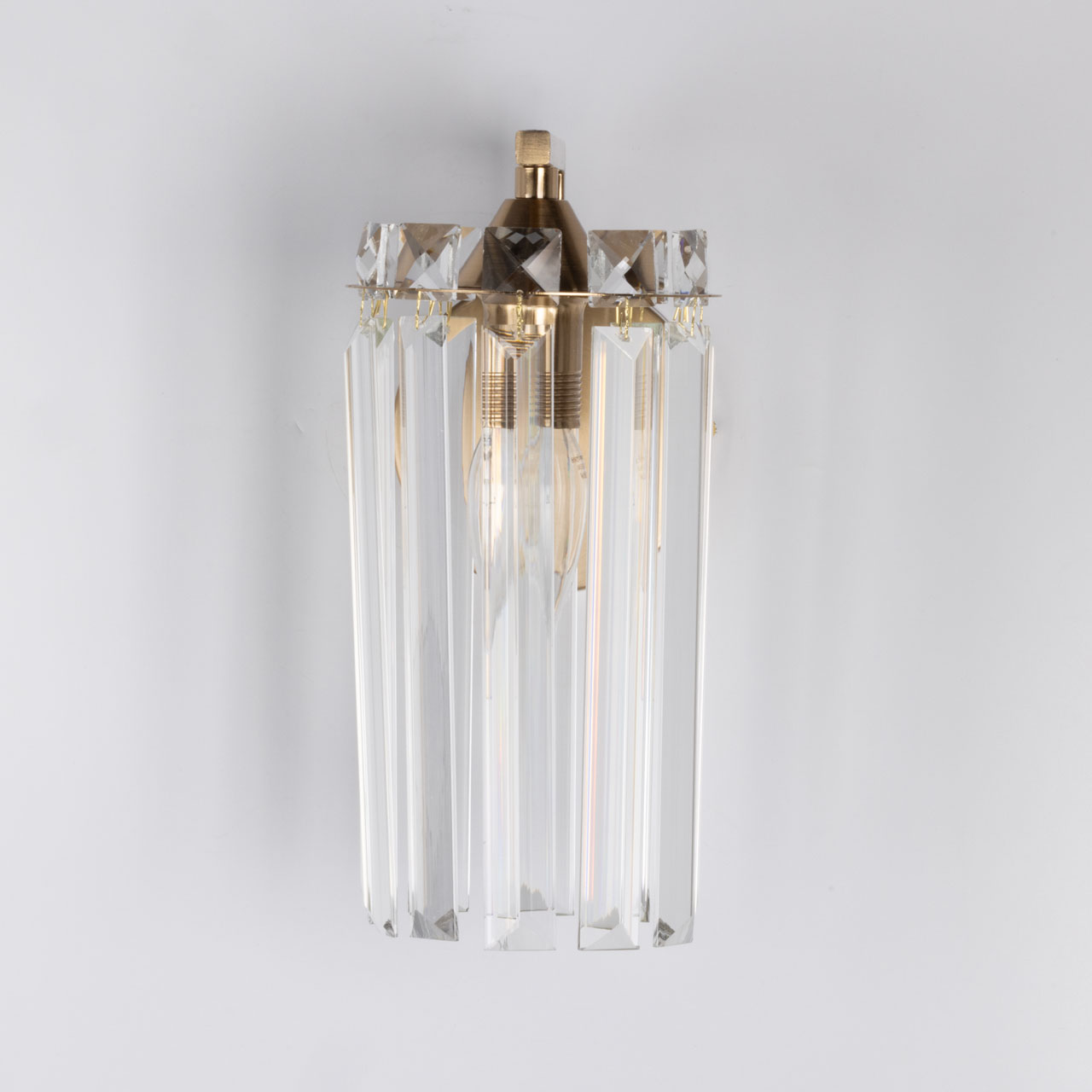 картинка 642029101 MW-light Аделард Настенный светильник от магазина pro-decor.kz