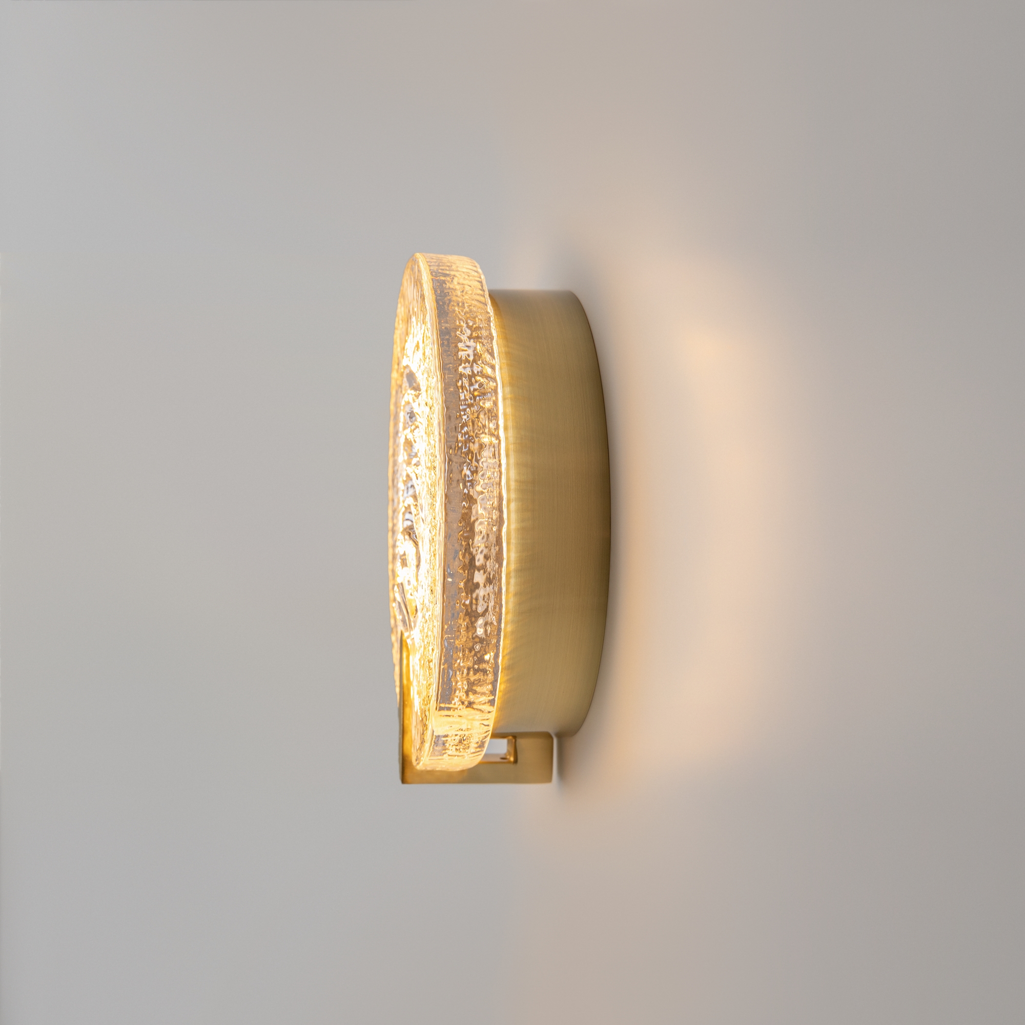 картинка Настенный светильник (бра) Maytoni MOD481WL-L5BS3K Regatta от магазина pro-decor.kz