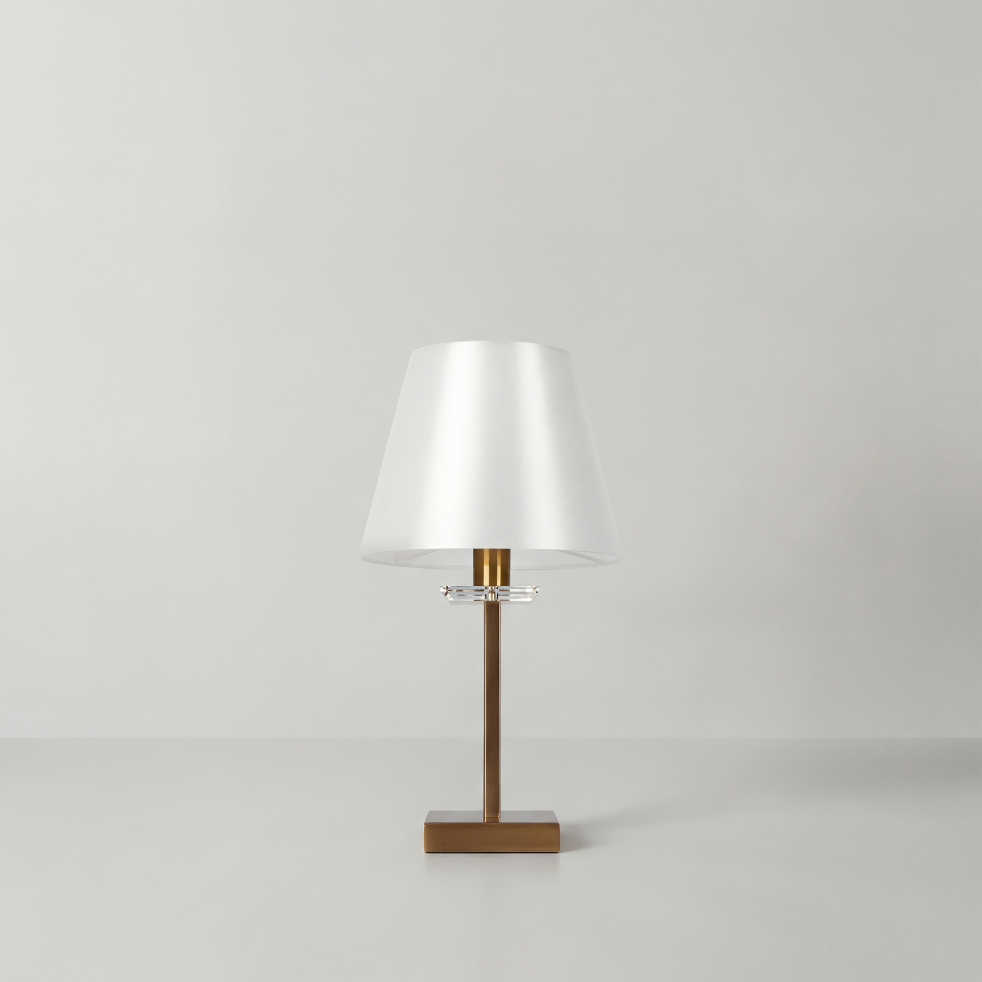 картинка Настольная лампа Freya FR1006TL-01G магазин pro-decor.kz являющийся официальным дистрибьютором в Казахстане картинка Настольная лампа Freya FR1006TL-01G от магазина pro-decor.kz