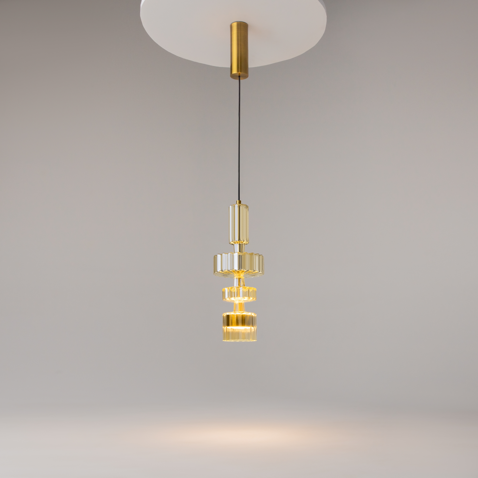 картинка Подвесной светильник Maytoni MOD253PL-L18BS3K3 магазин pro-decor.kz являющийся официальным дистрибьютором в Казахстане картинка Подвесной светильник Maytoni MOD253PL-L18BS3K3 от магазина pro-decor.kz