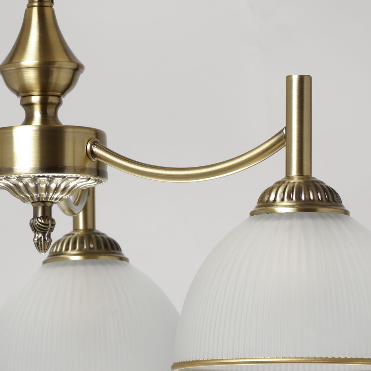 картинка 318015503 Олимп MW-light Потолочная люстра магазин pro-decor.kz являющийся официальным дистрибьютором в Казахстане картинка 318015503 Олимп MW-light Потолочная люстра от магазина pro-decor.kz
