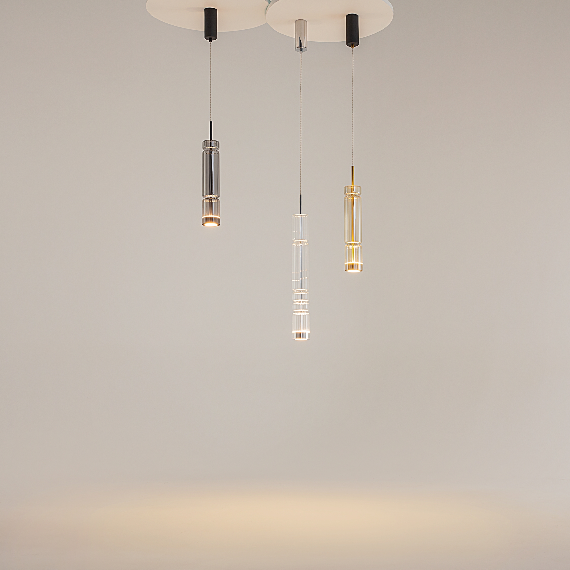 картинка Подвесной светильник Maytoni MOD272PL-L12BS3K1 от магазина pro-decor.kz