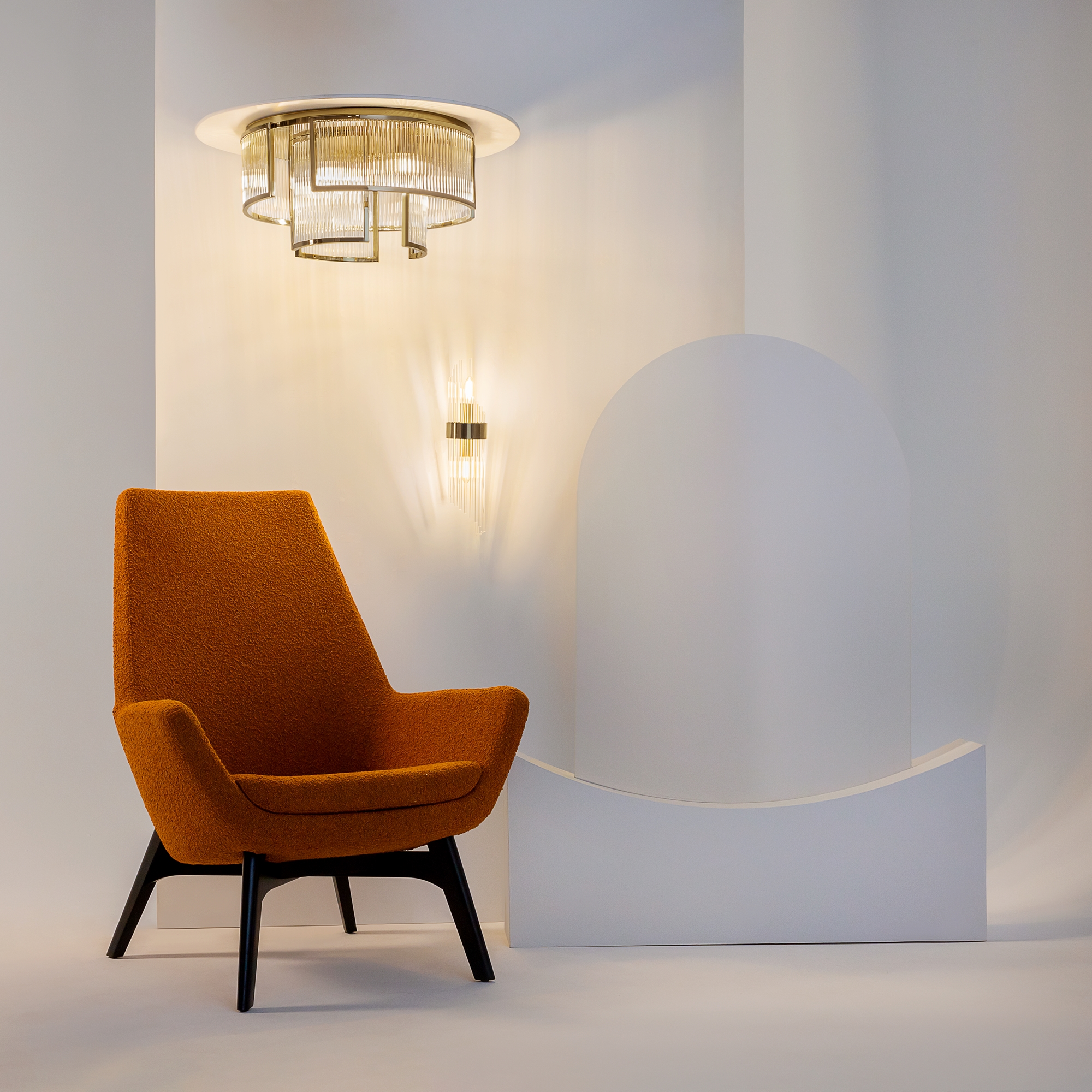 картинка Люстра Maytoni MOD174CL-09G от магазина pro-decor.kz