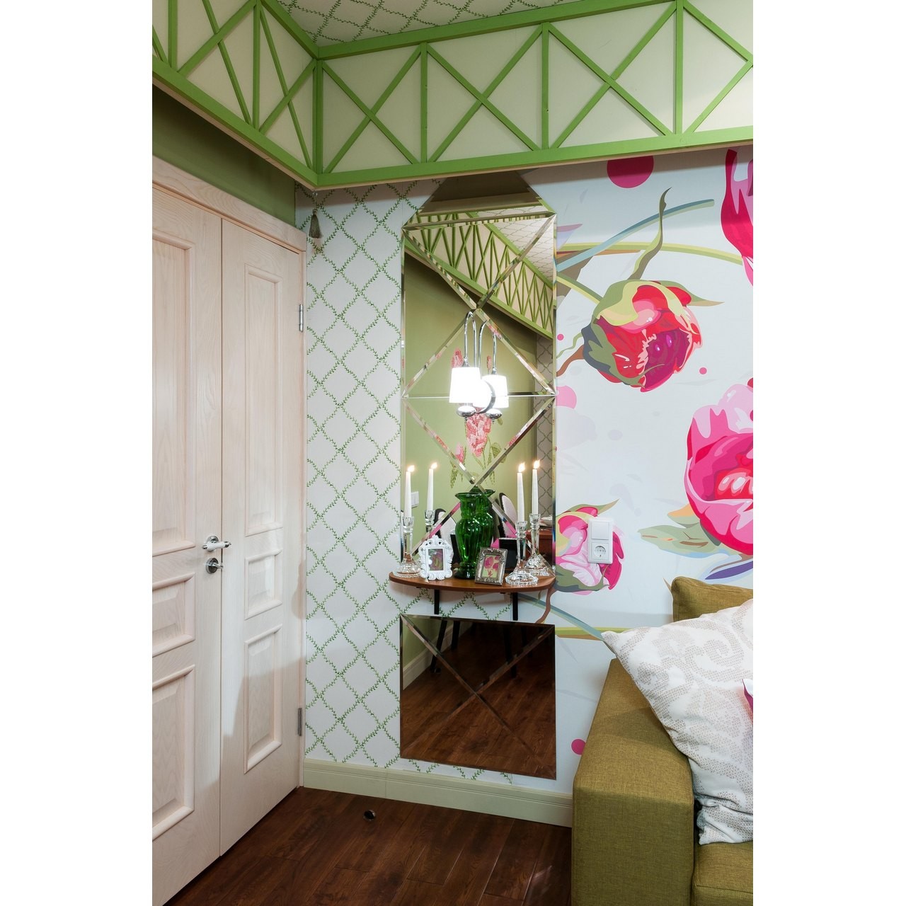 картинка Бра Chiaro Фьюжен 392020601 магазин pro-decor.kz являющийся официальным дистрибьютором в Казахстане картинка Бра Chiaro Фьюжен 392020601 от магазина pro-decor.kz